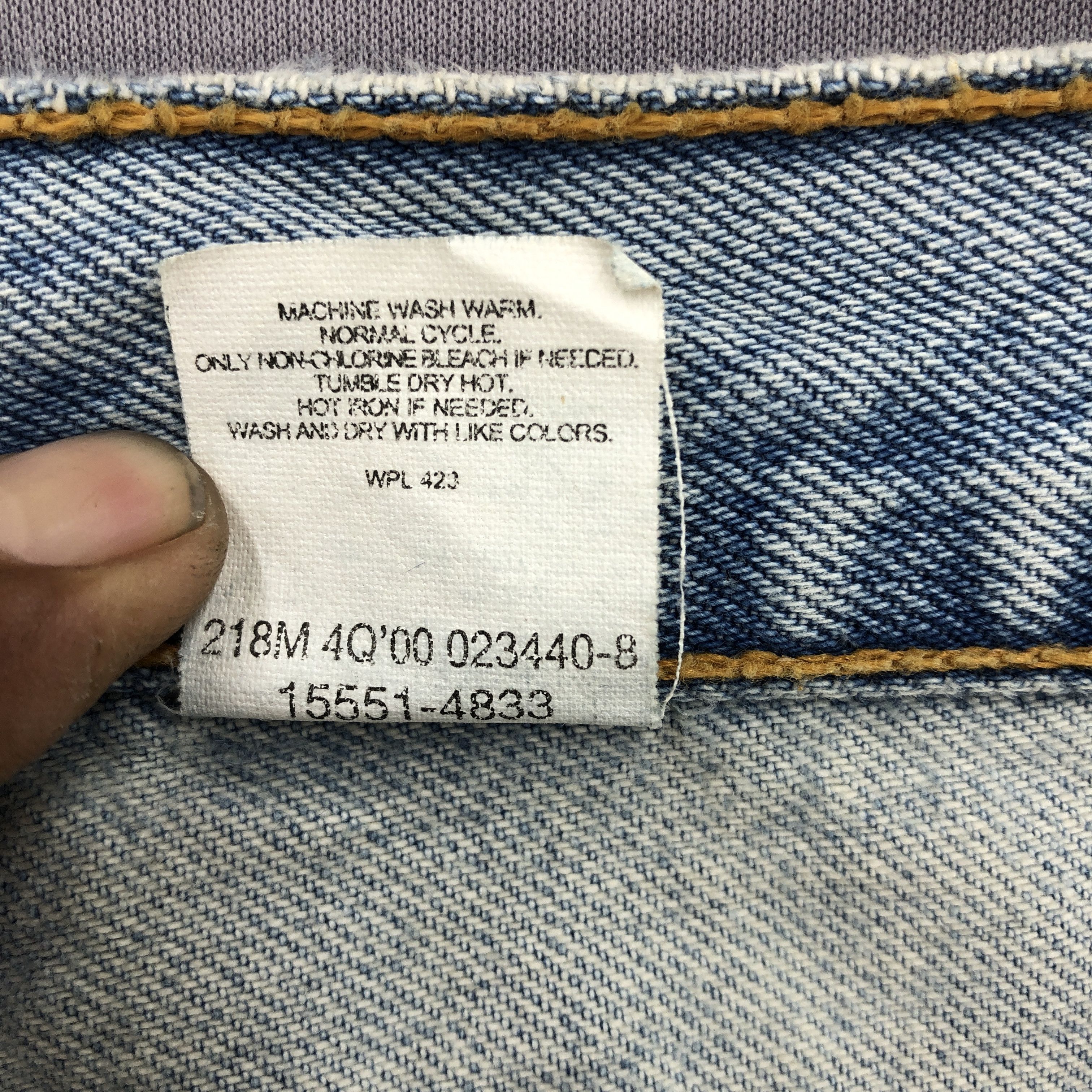 Levi's Vintage Levis 550 Light Wash Jeans Levi's Sun Faded Denim Size US 30 / EU 46 - 7 Thumbnail