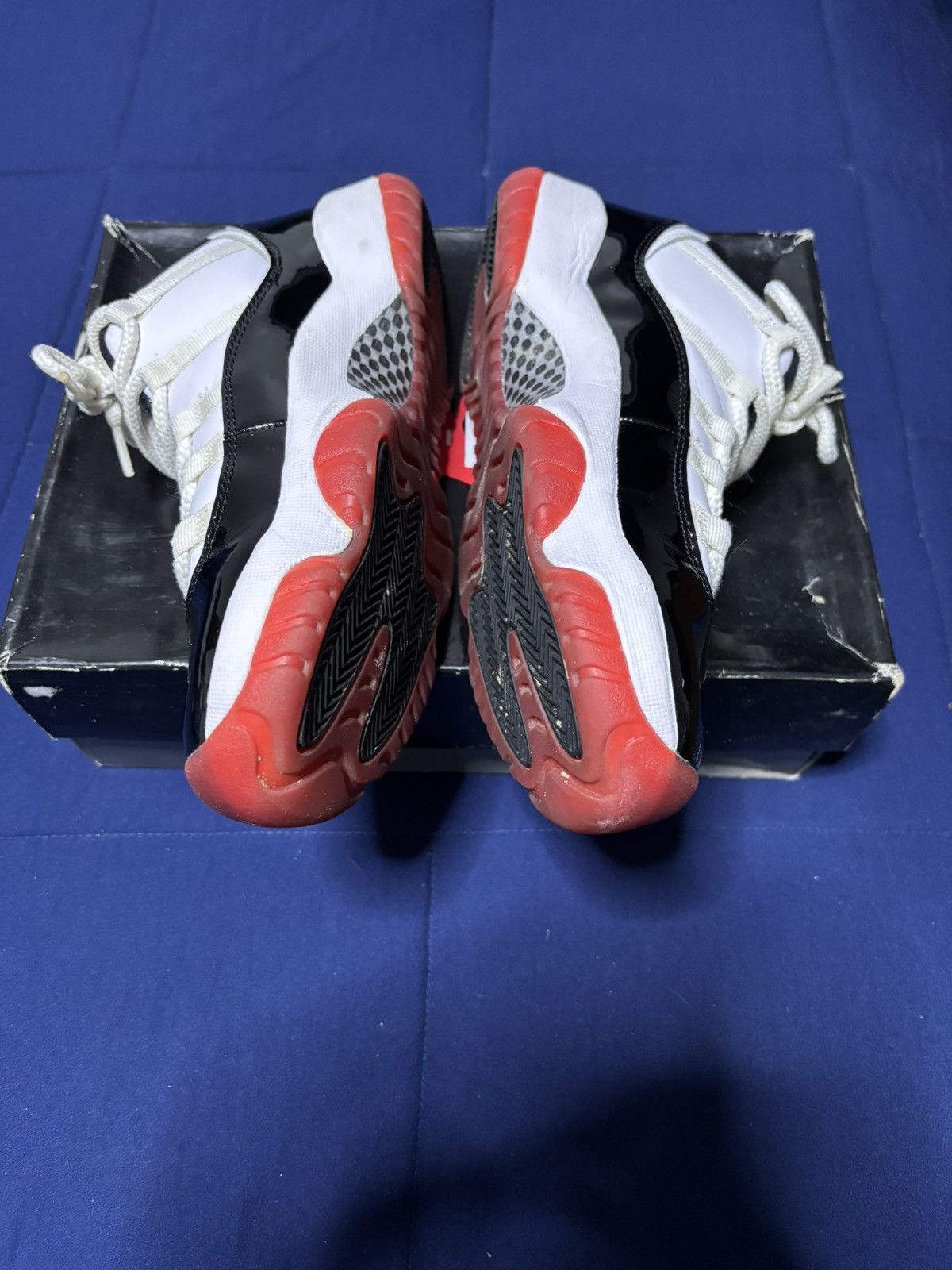 Jordan Brand Jordan 11 Retro Low Concord Bred 2020 Size 9 Size US 9 / EU 42 - 3 Thumbnail