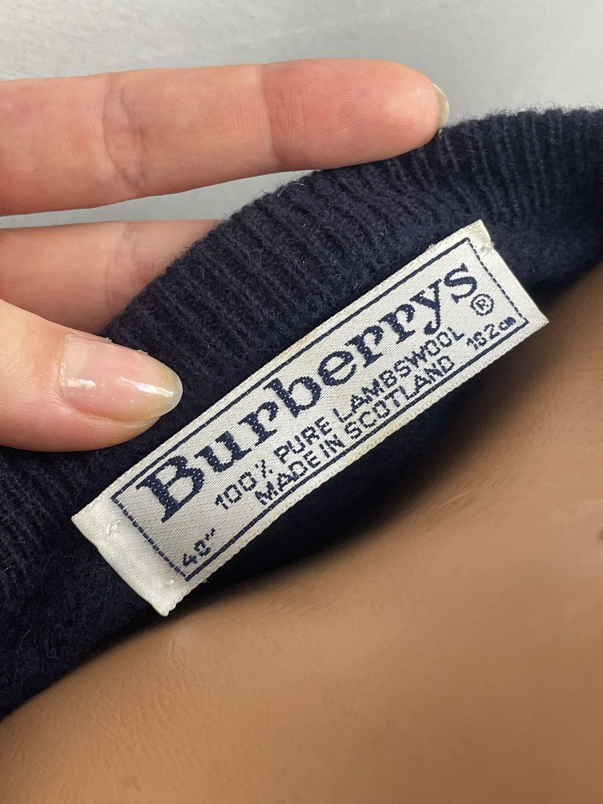 Burberry Retro V neck Burberrys old money sweater 90s Size US M / EU 48-50 / 2 - 4 Thumbnail