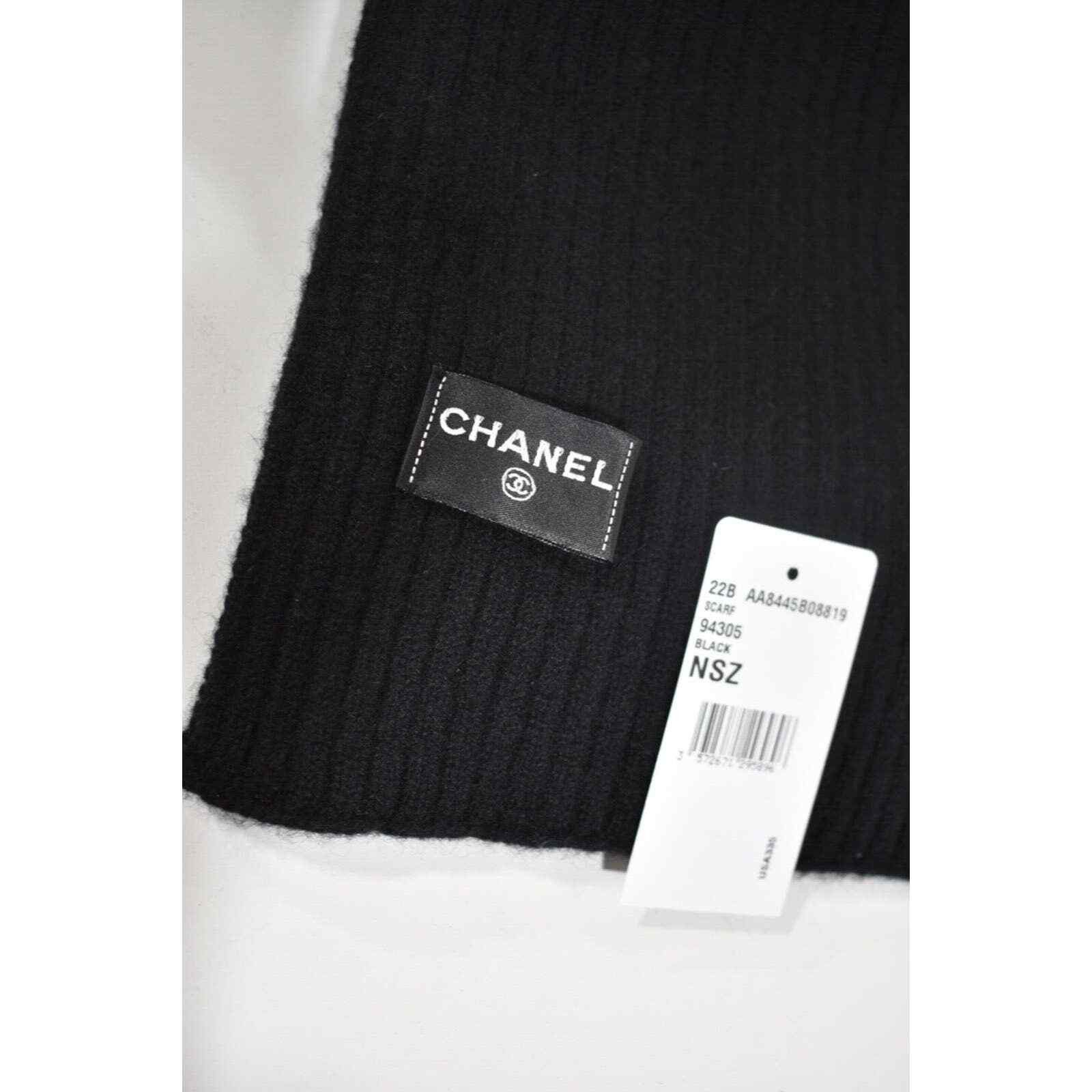 Chanel Chanel Cashmere Letter Logo Winter Scarf Shawl Wrap Size ONE SIZE - 7 Thumbnail