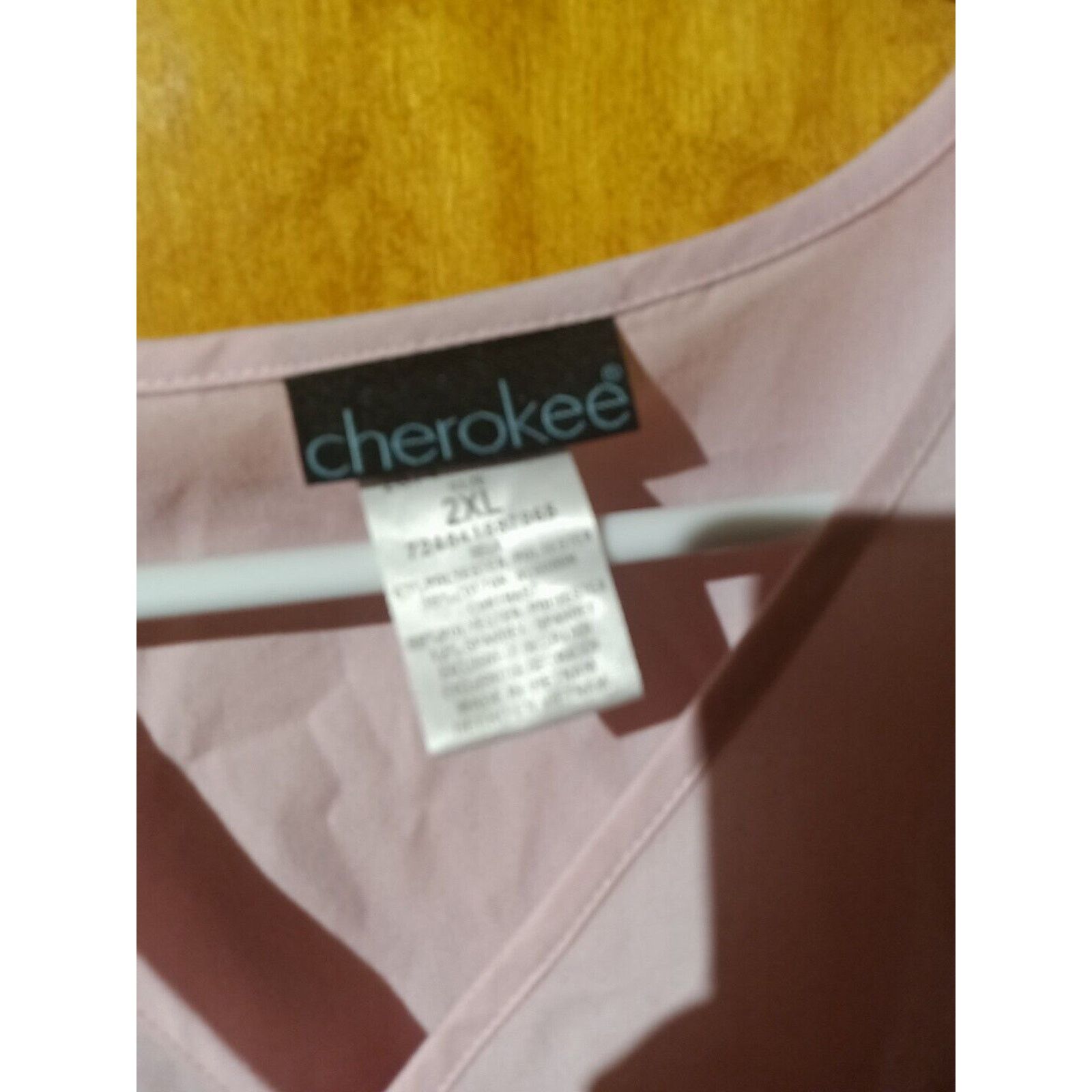 Cherokee Cherokee Women Pink Short Sleeve V Neck Size 2xl. 009 Size XXL / US 16-18 / IT 52-54 - 2 Thumbnail