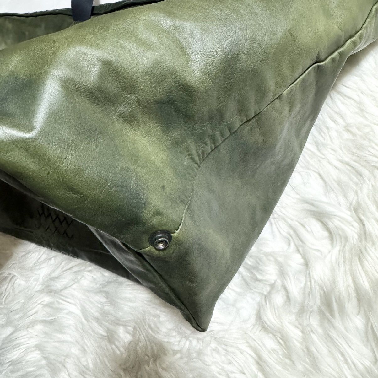 Bottega Veneta Auth Bottega Veneta Runway Intrecciato Leather Boston Bag Size ONE SIZE - 15 Thumbnail