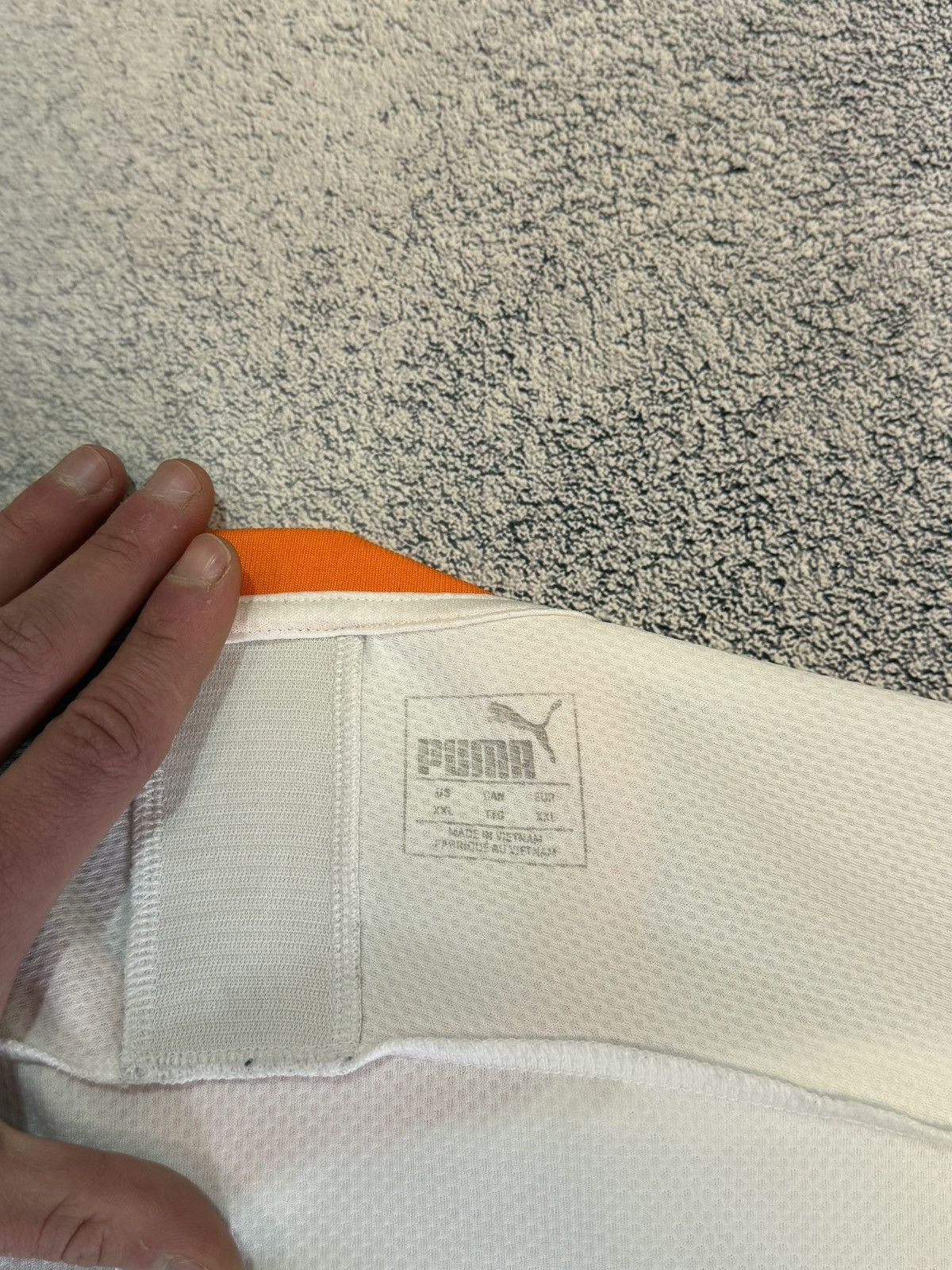 Puma Valencia CF 2019 Home Jersey XXL Puma Bwin La Liga Soccer Size US XXL / EU 58 / 5 - 7 Thumbnail