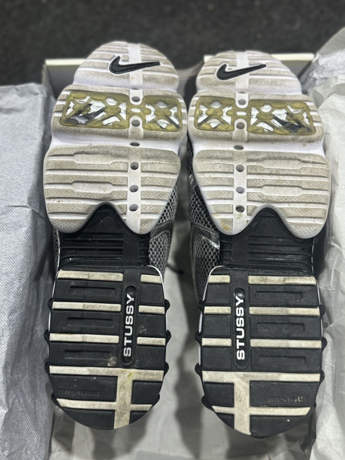 Nike × Stussy NIKE❌STUSSY RARE !! Size US 8 / EU 41 - 8 Thumbnail