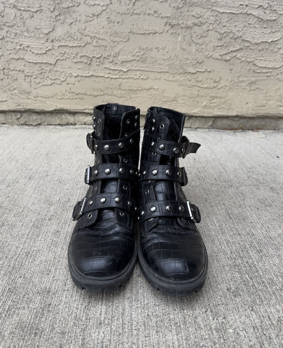 Guess GUESS SNAKESKIN BUCKLE STUDDED BOOTS Size US 7 / IT 37 - 2 Thumbnail