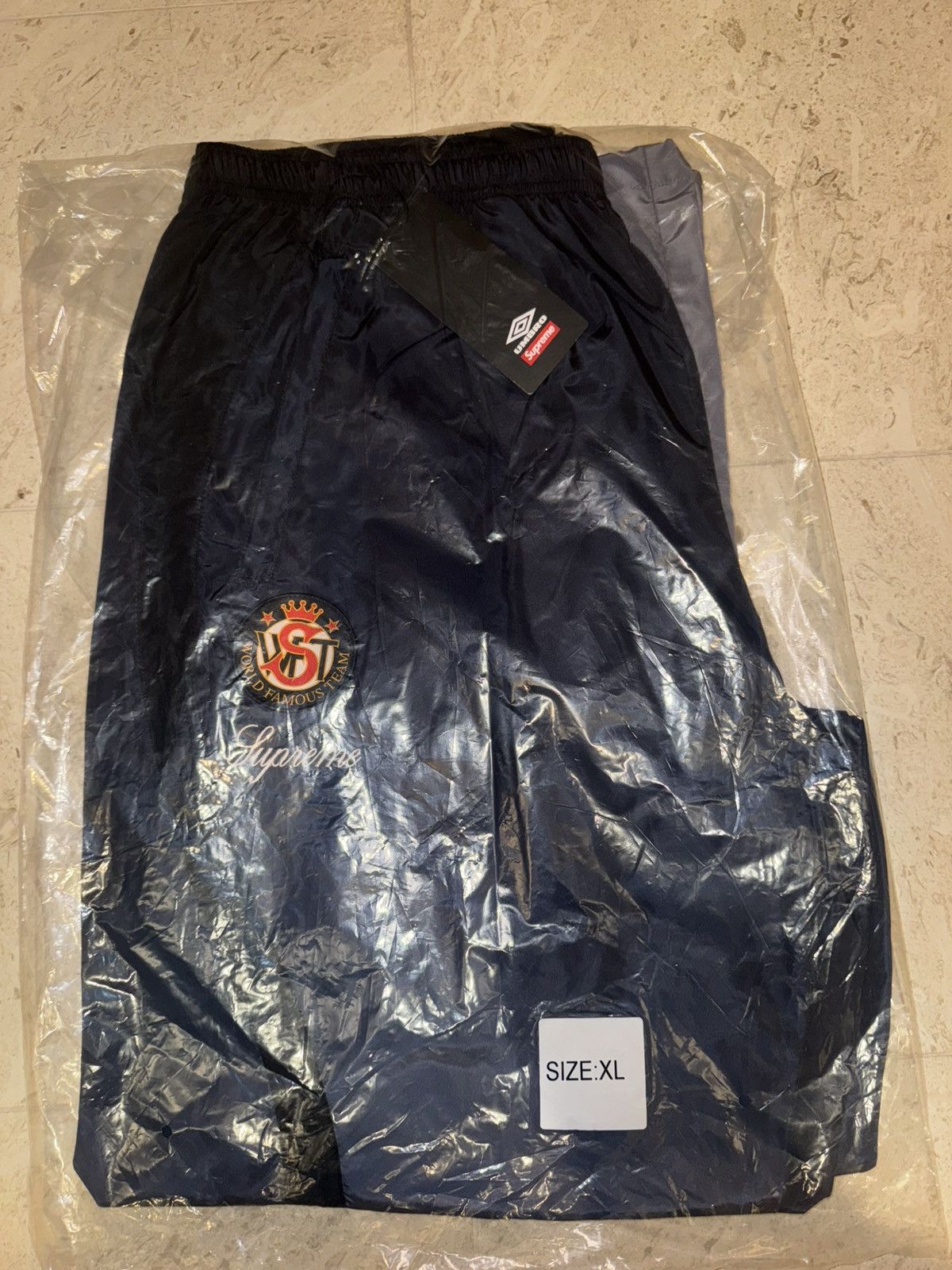 Supreme × Umbro Supreme Umbro Gradient Track Pant Size US 36 / EU 52 - 3 Thumbnail