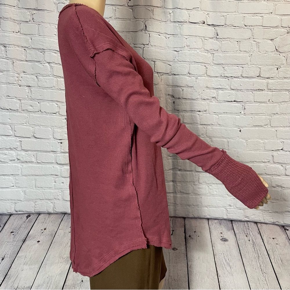 Free People New Free People Colby Raw Edge Long Sleeve Cotton Burgundy Size XS / US 0-2 / IT 36-38 - 4 Thumbnail
