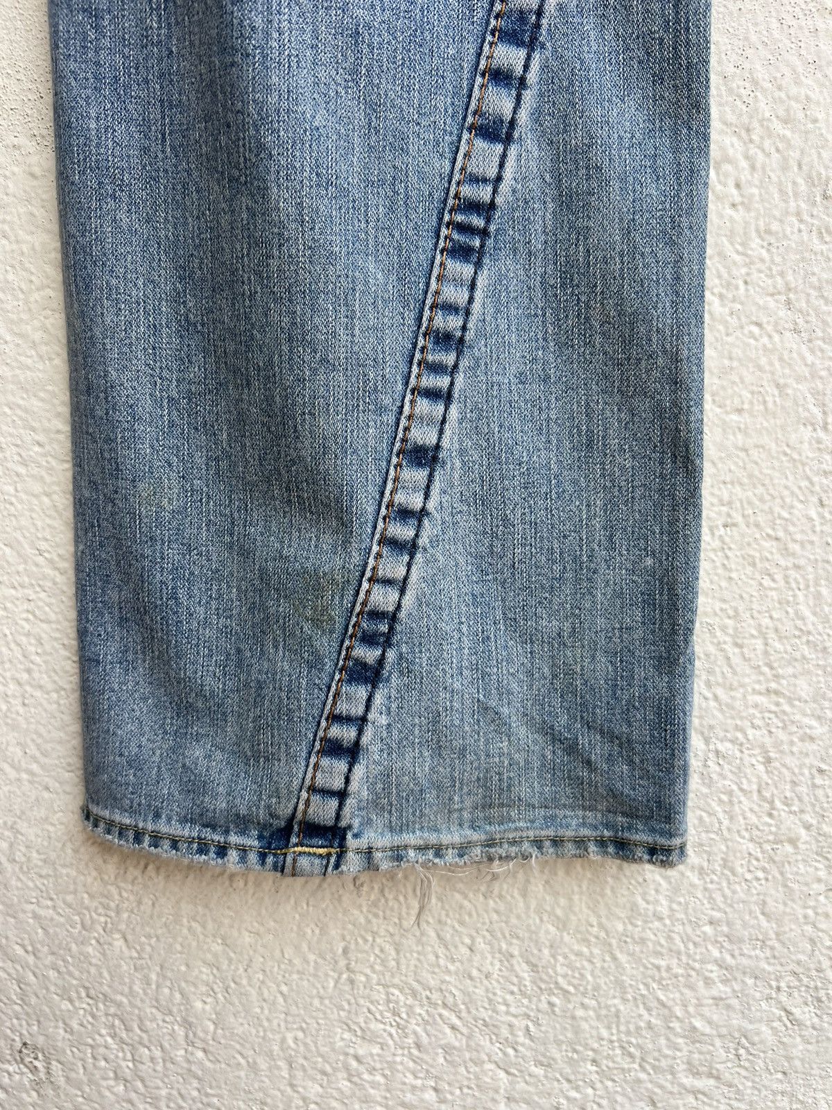 True Religion VTG 00s TR Big Rig Stone&Tint Rips Patchwork Flare Jeans Size US 34 / EU 50 - 17 Thumbnail