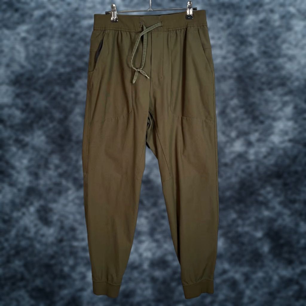 Lululemon Lululemon Mens Medium Olive Green Jogger Athletic Pants Drawstring, Tapered, 29in Inseam, Logo, Flat Front, Polyester, Regular, Active, Pants, Men Size US 31 - 1 Thumbnail