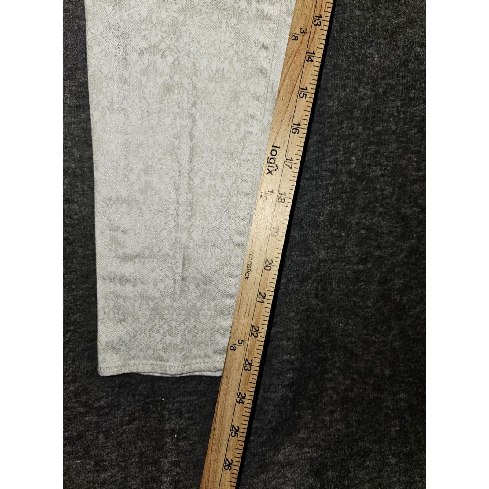 Vintage Rock & Republic Hamburg Skinny Jeans Women's 12 White Paisley Modern Fashion Casual Bohemian Rock 12 Womens Jeans Size 34" / US 12 / IT 48 - 6 Thumbnail