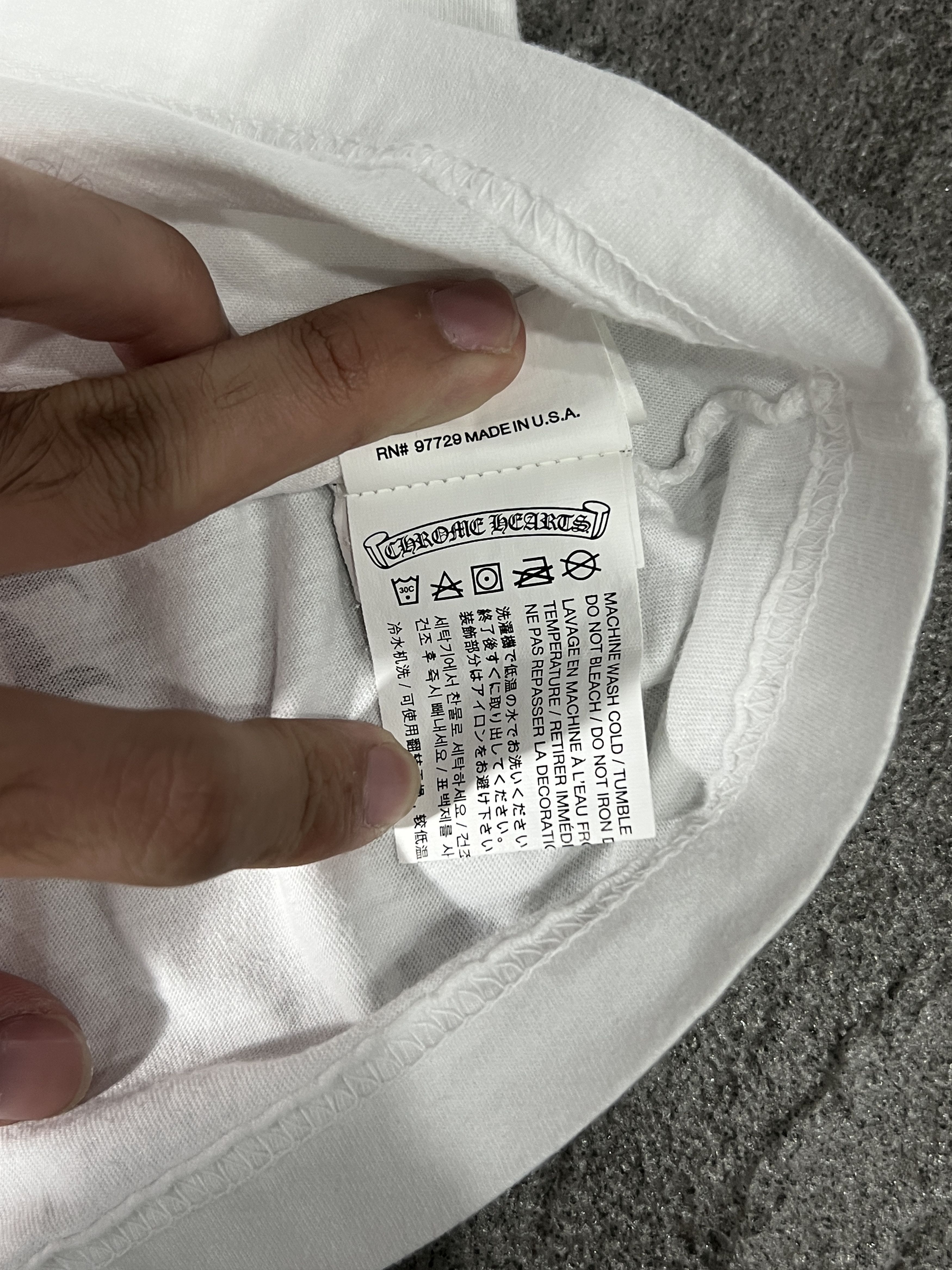 Chrome Hearts Chrome Hearts Hongkong Exclusive Pocket Tee White Logo L Size US L / EU 52-54 / 3 - 7 Thumbnail