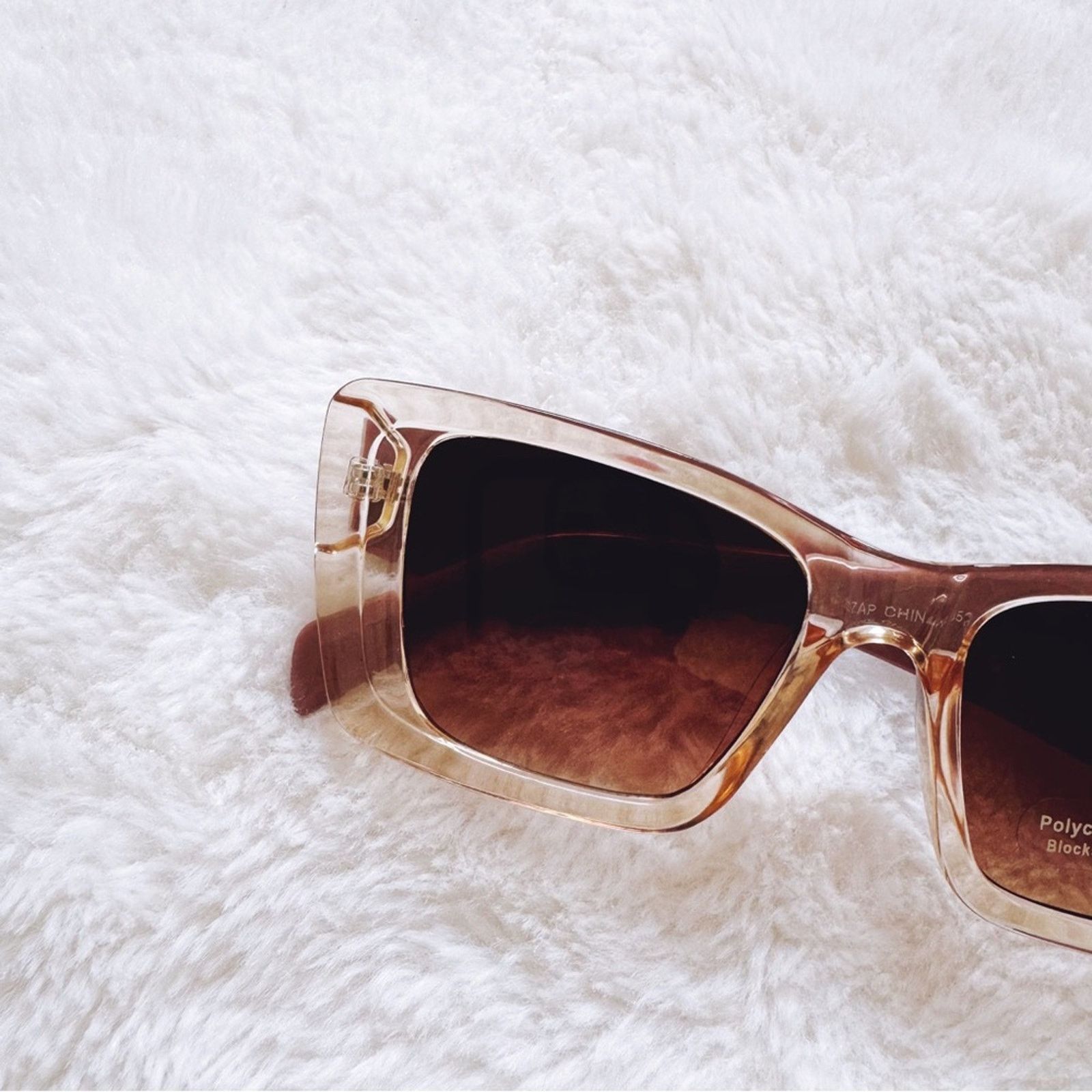 Other Lily Clear Mauve Rectangular Sunglasses Size ONE SIZE - 2 Thumbnail