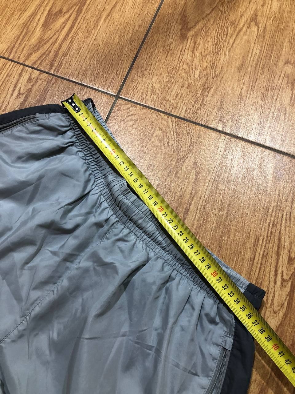 Nike Vintage Nike Track Pants Nylon Drill Swoosh Hype Y2K Size US 32 / EU 48 - 12 Thumbnail