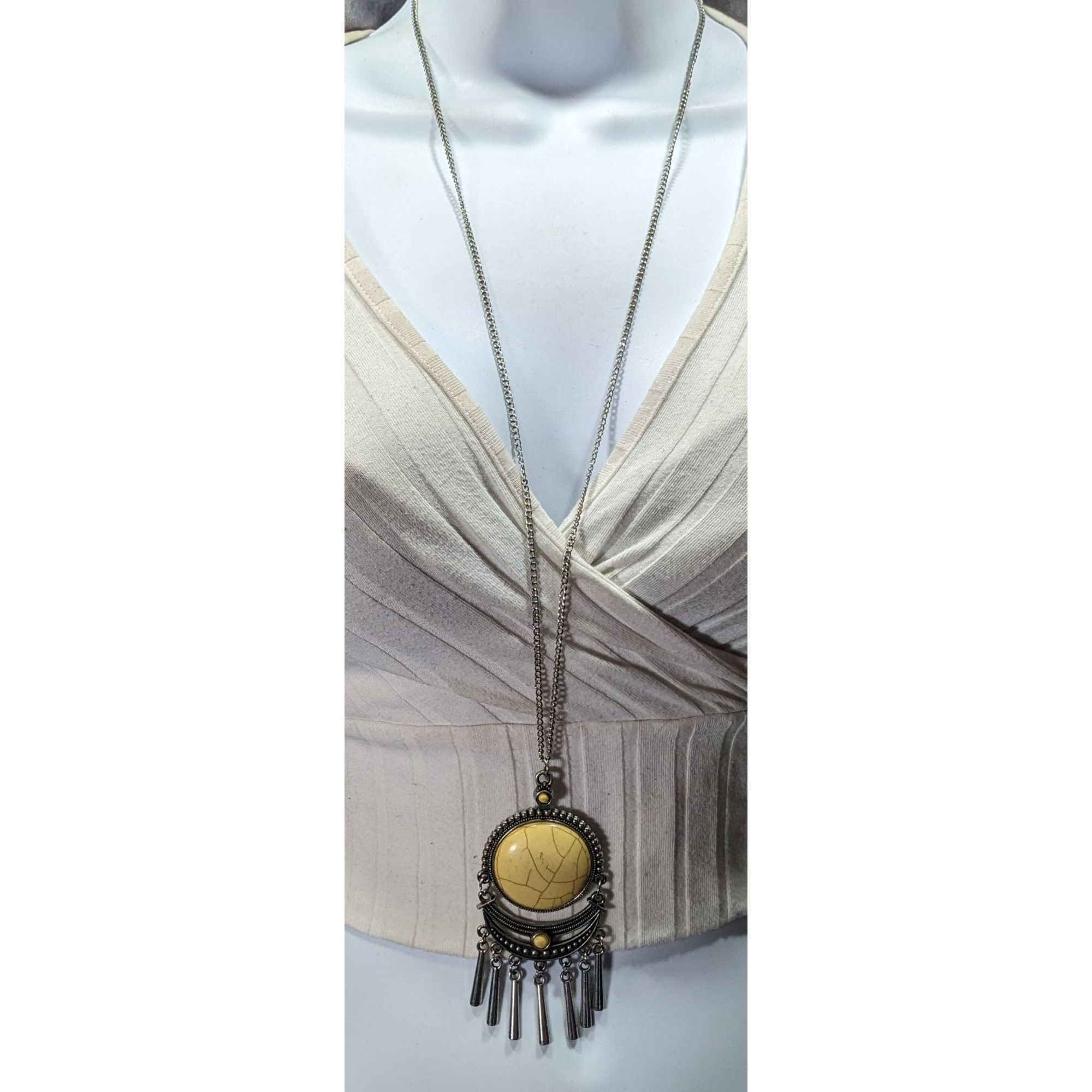 Other Paparazzi Bohemian Yellow And Silver Tone Pendant Necklace Size ONE SIZE - 6 Thumbnail