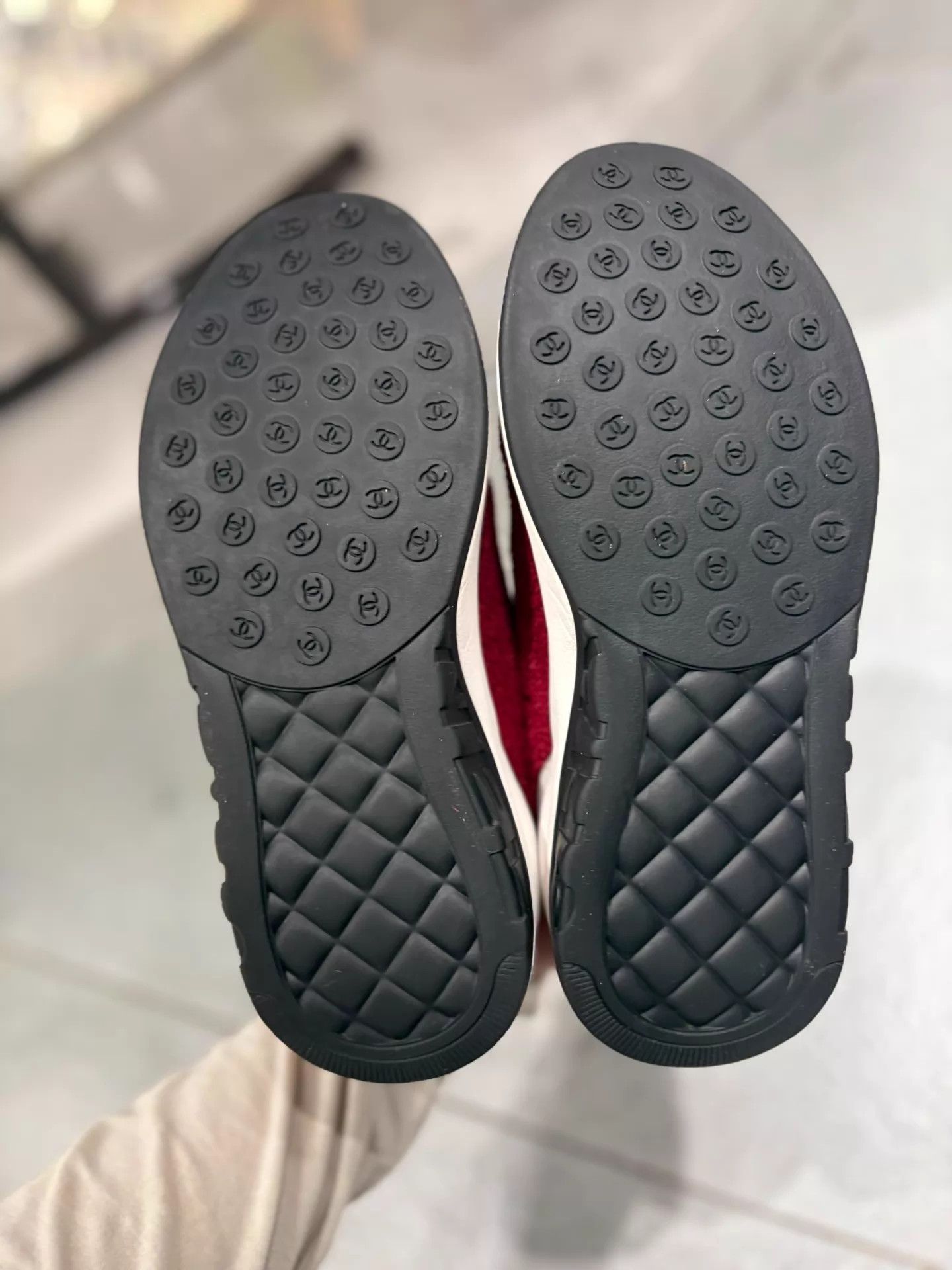 Chanel Chanel Red CC Platform Sneaker 36.5 99 New Size US 6 / IT 36 - 4 Thumbnail