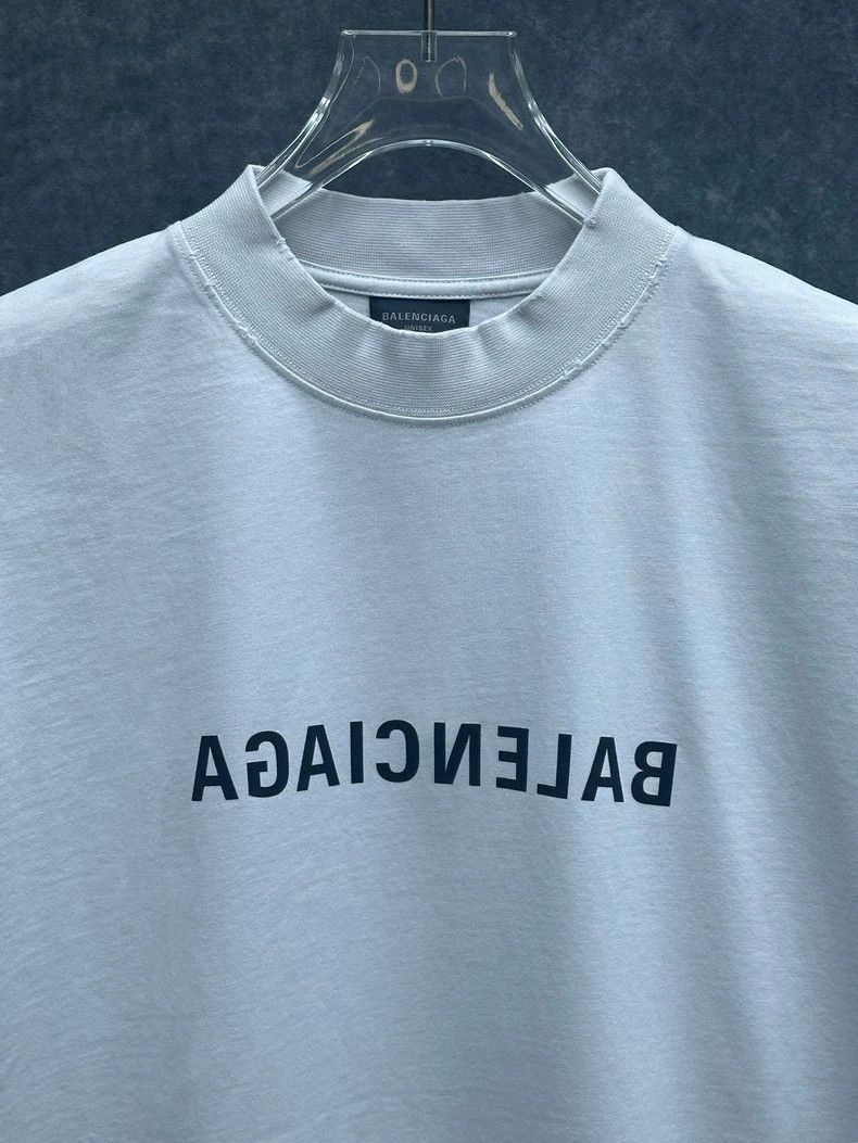 Balenciaga Balenciaga reversed letter print round neck straight tube s Size US S / EU 44-46 / 1 - 8 Thumbnail