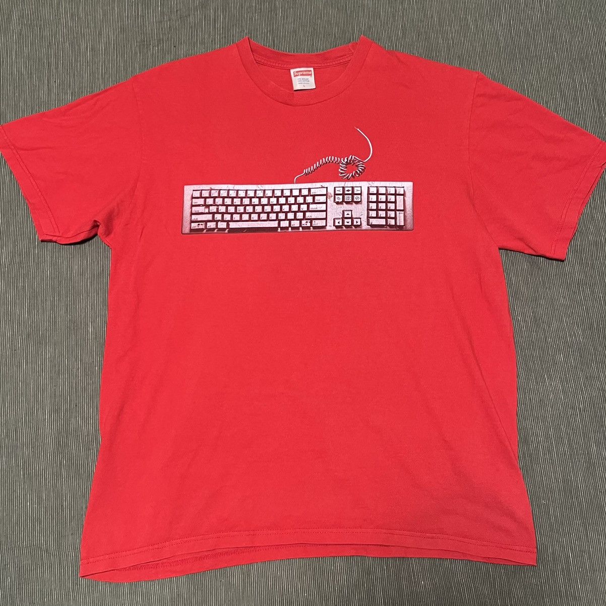 Supreme Supreme Keyboard Tee Size US L / EU 52-54 / 3 - 1 Thumbnail