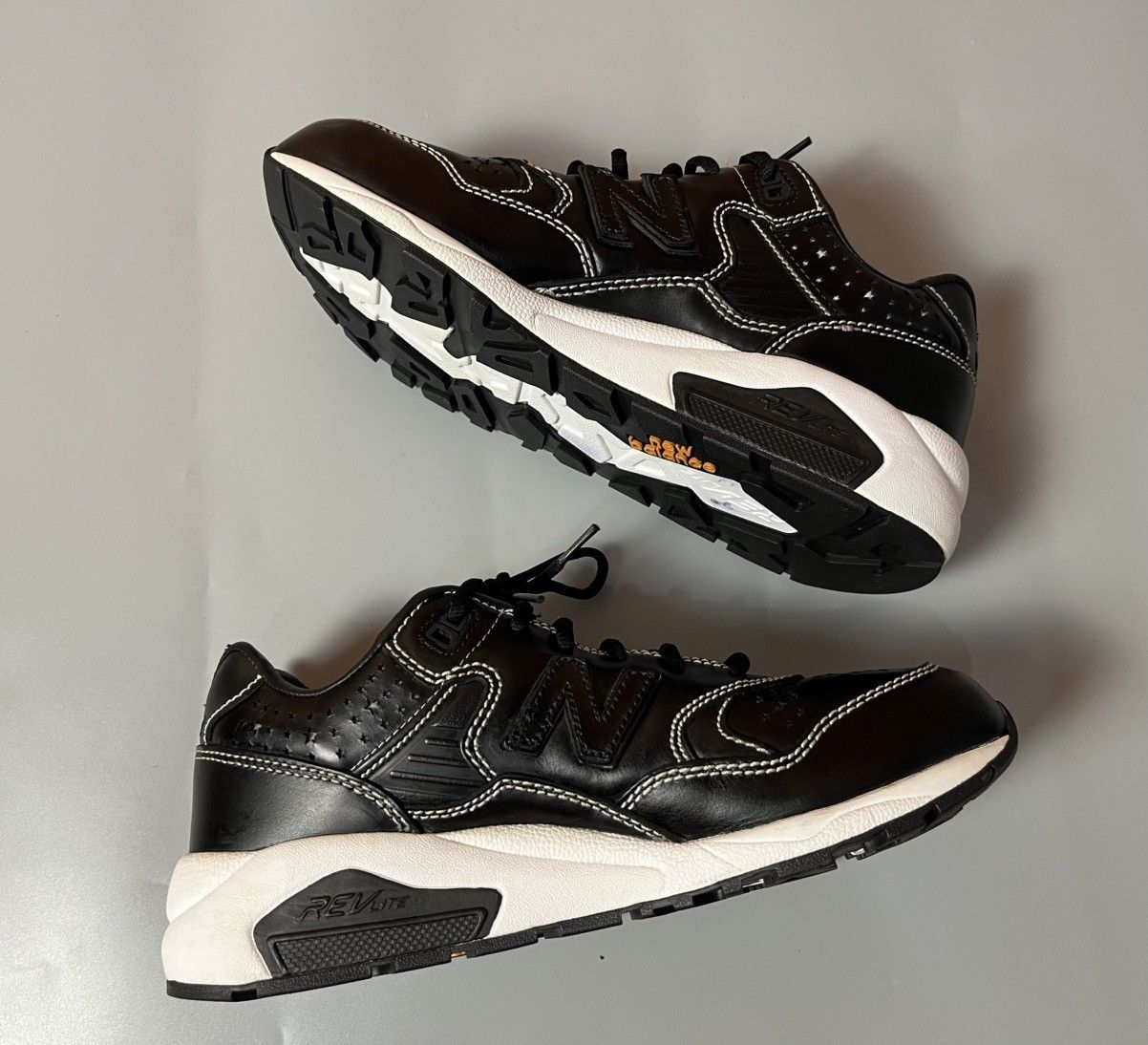 New Balance New Balance 580 “Whiz Limited x Mita” 2013 sneaker Size US 10 / EU 43 - 2 Thumbnail