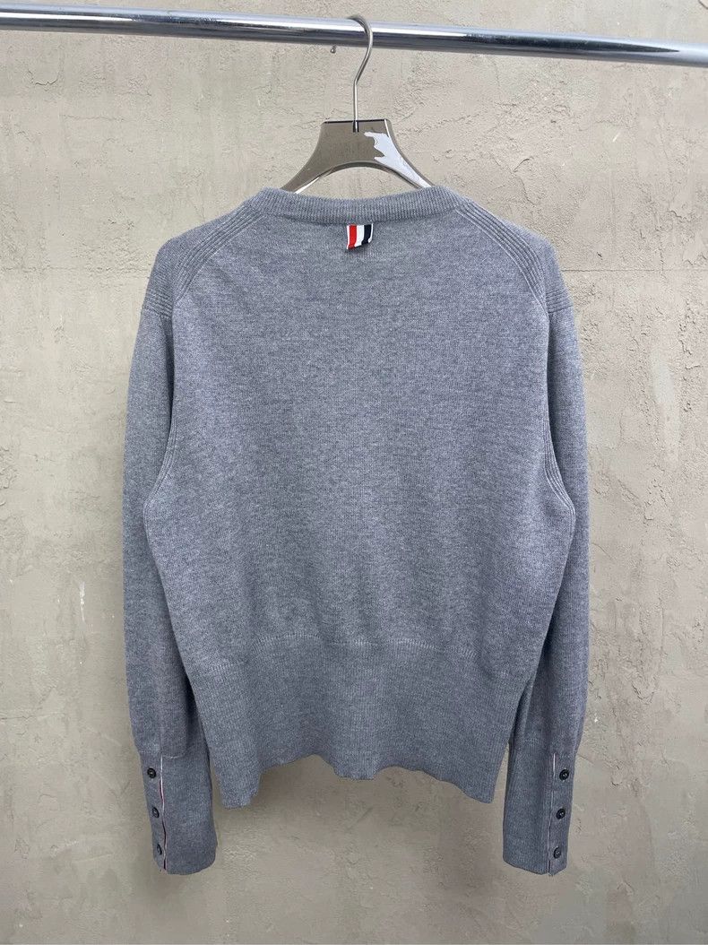 Thom browne Size 2 Gray embroidered puppy round-neck sweat