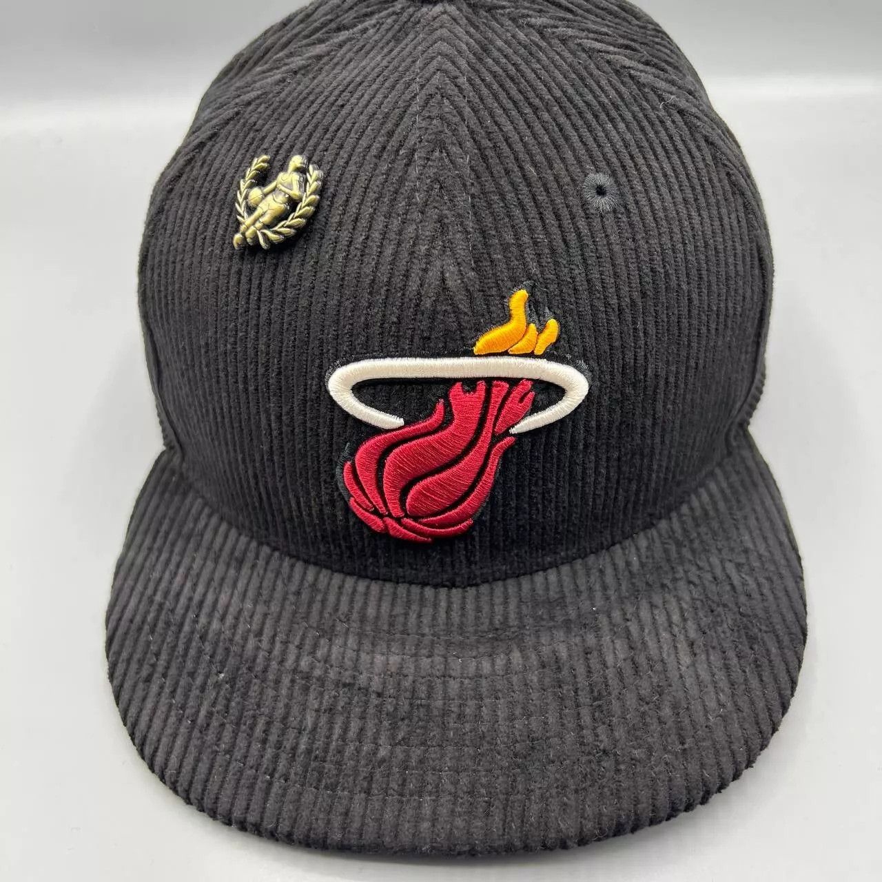 New Era Miami Heat Hat Men 7 1/2 Corduroy 59Fifty New Era Fitted Cap Size ONE SIZE - 1 Thumbnail
