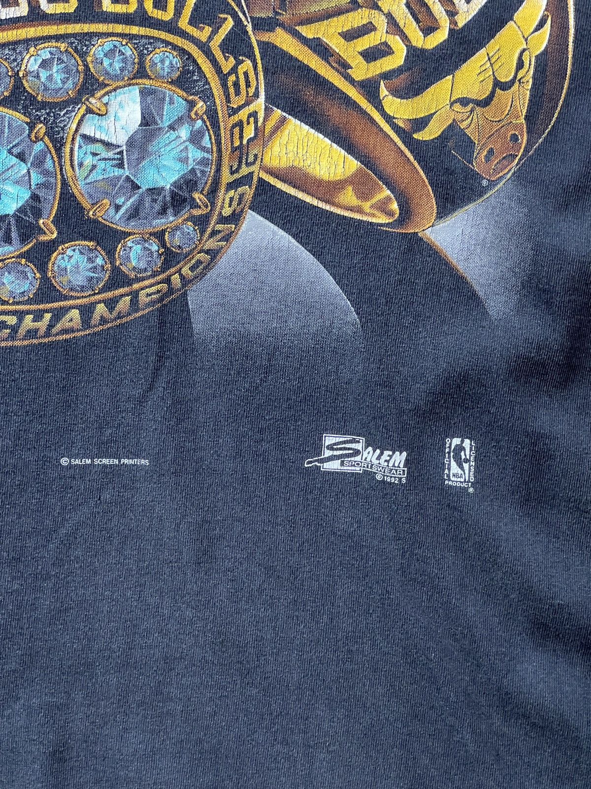 NBA Vintage 1992 Chicago Back 2 Back Champion Ring Tee Large Size US L / EU 52-54 / 3 - 5 Thumbnail