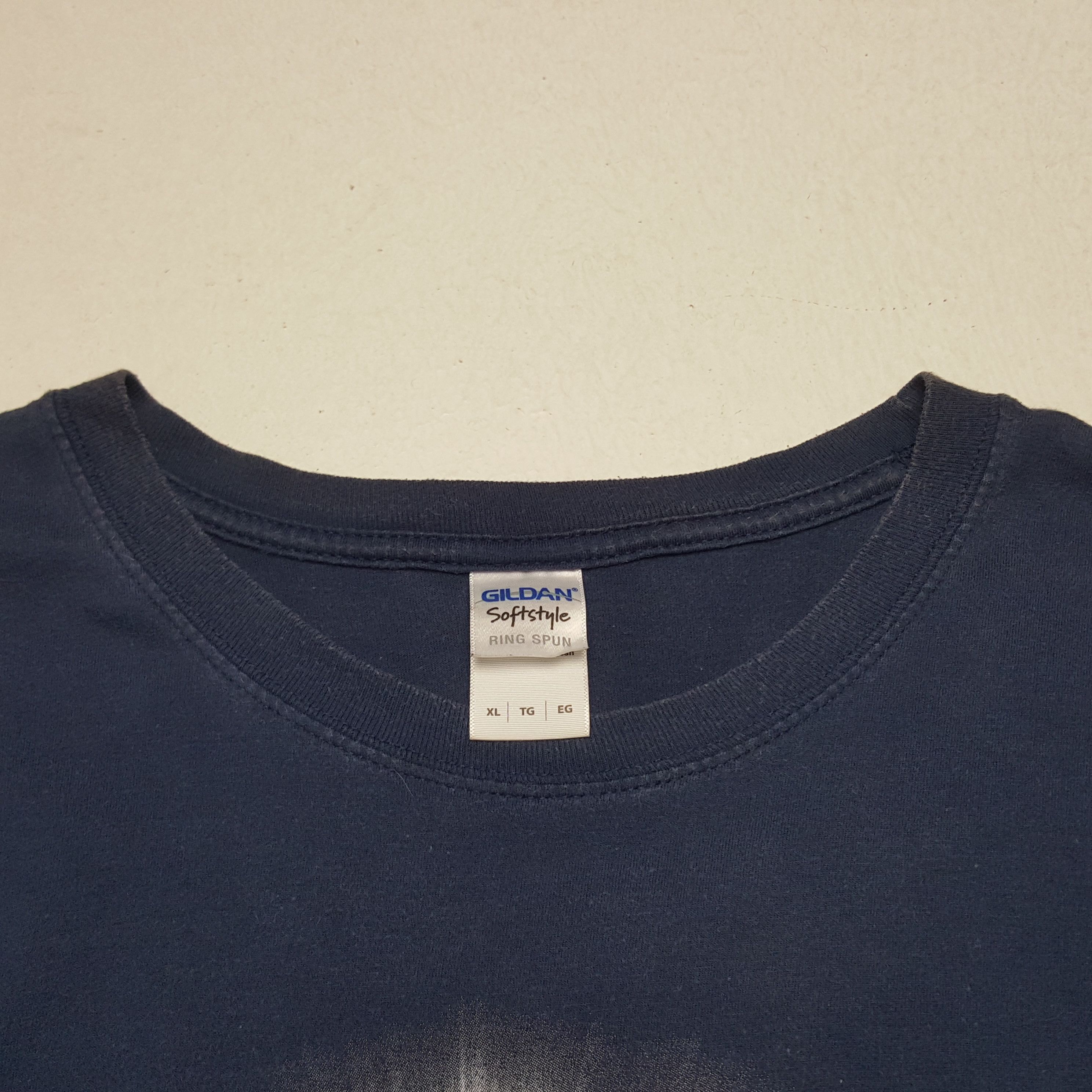 Band Tees × Vintage Vintage Taylor Swift American Singer Songwriter Tour Tshirt Size US XL / EU 56 / 4 - 5 Thumbnail