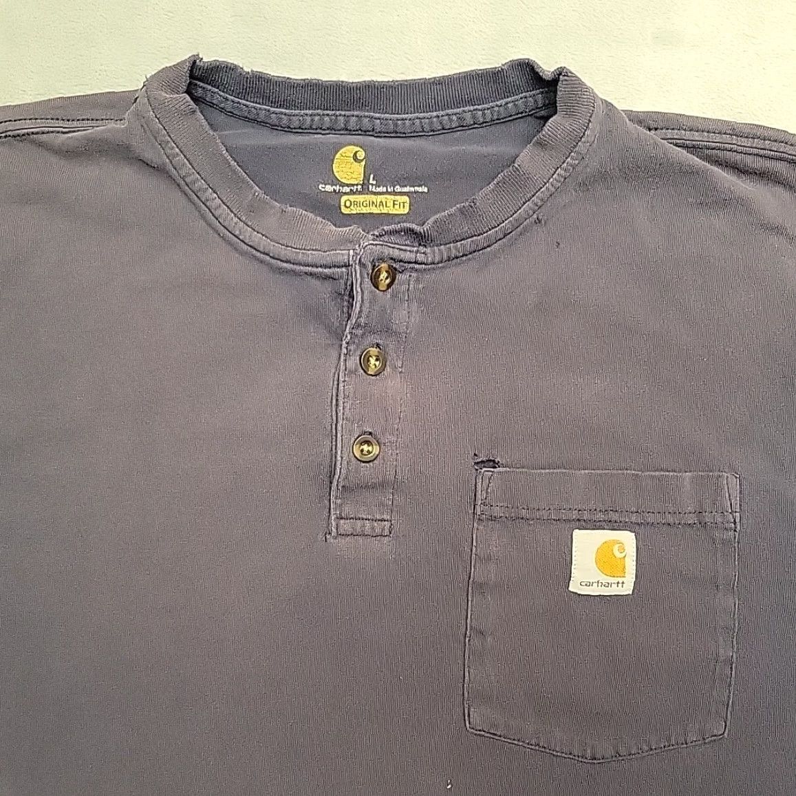 Carhartt VINTAGE Carhartt Shirt Mens L Navy Henley Pullover Original Fit Long Sleeve Work K128 Size US L / EU 52-54 / 3 - 4 Thumbnail