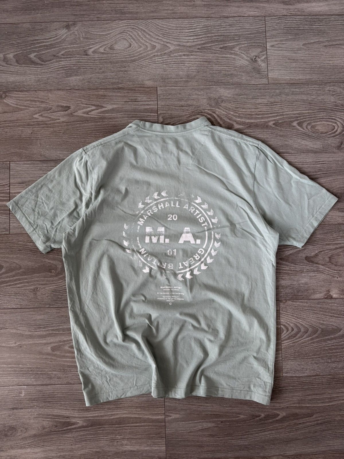 Marshall Artist Marshall Artist Big Logo Rare Casual Tee Size US L / EU 52-54 / 3 - 14 Thumbnail