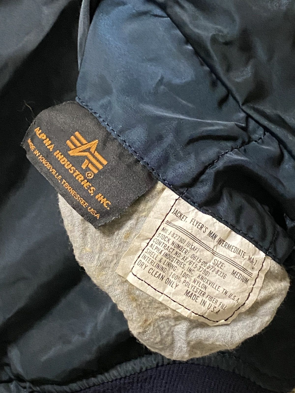 Alpha Industries Vintage Alpha Industries Flight Bomber utility military Size US M / EU 48-50 / 2 - 3 Thumbnail