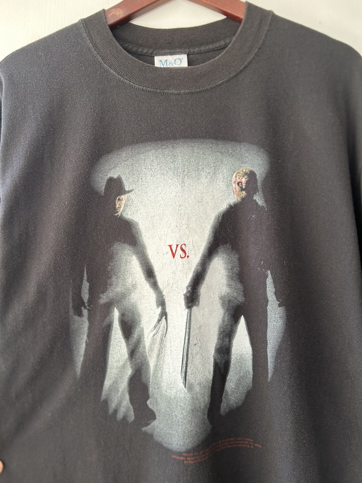 Vintage Vintage 2003 Freddy Vs Jason Horror Movie Promo Tee Size US L / EU 52-54 / 3 - 3 Thumbnail