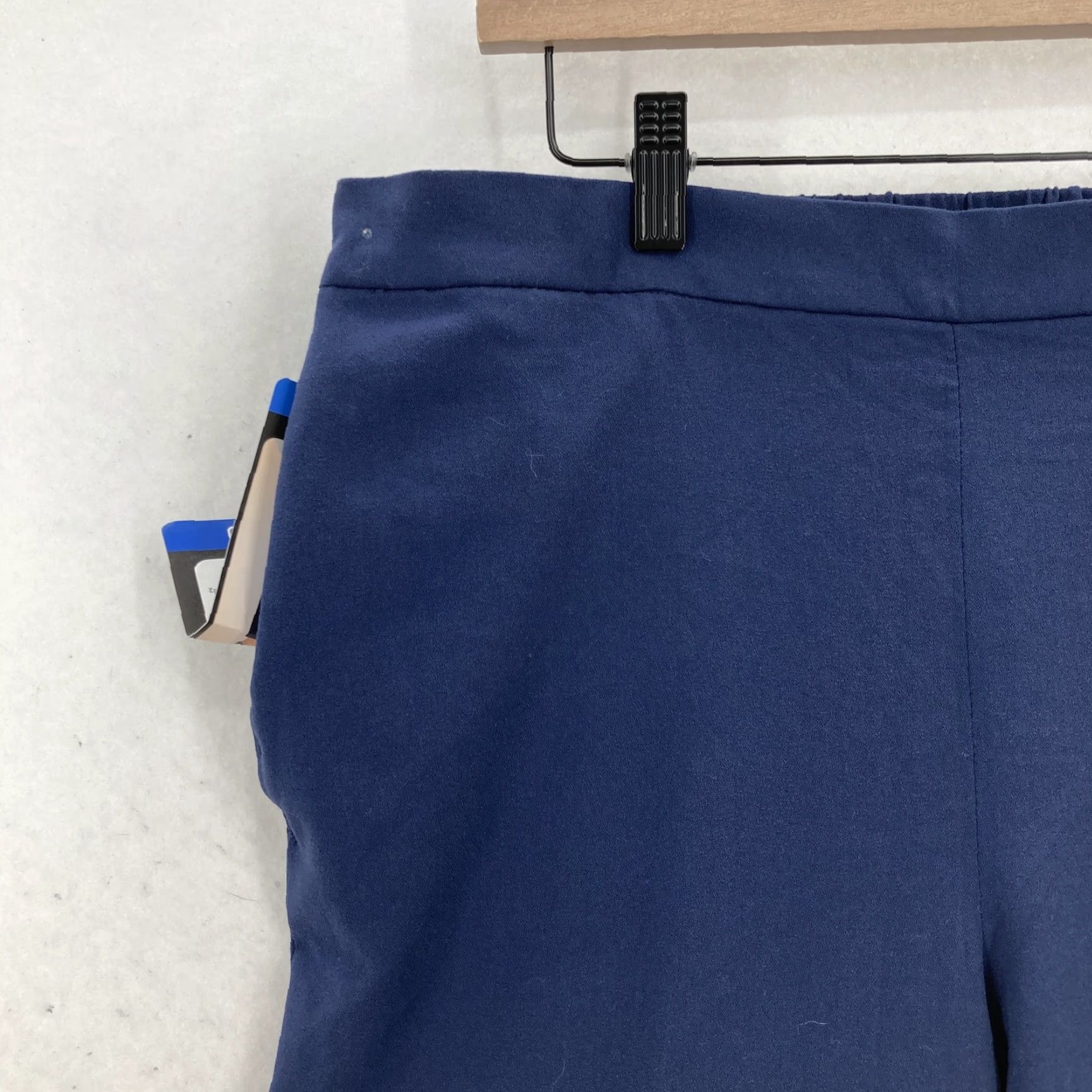Banana Republic Banana Republic Pants Womens 10 Blue Pull On Stretch Comfort Work Office Wear Pants Womens 10 Blue Pull On Stretch Comfort Work Office Wear Size 32" / US 10 / IT 46 - 3 Thumbnail