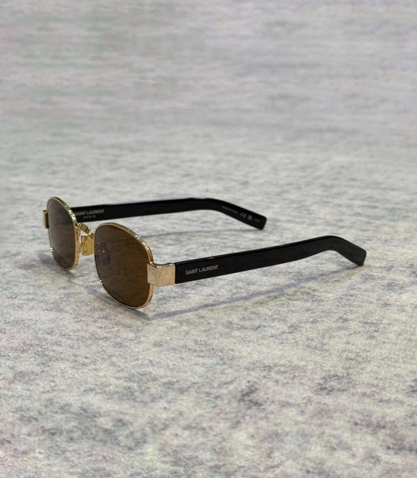Saint Laurent Paris Saint Laurent SL 706 001 Size ONE SIZE - 1 Thumbnail
