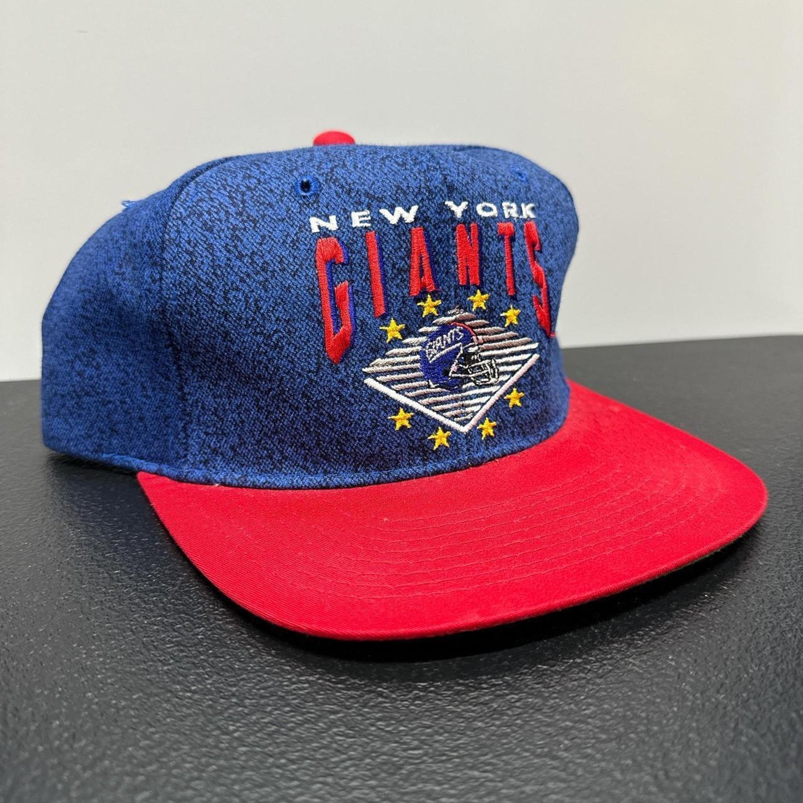 Starter × Vintage Starter New York Giants Vintage 90s NFL SnapBack Hat Size ONE SIZE - 1 Thumbnail