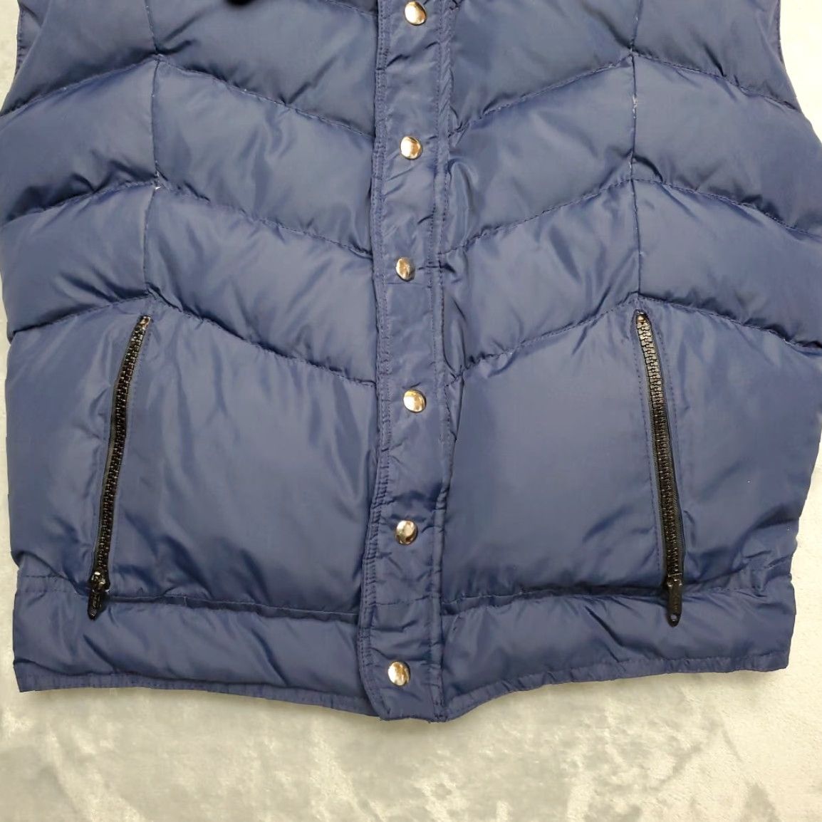 Vintage VINTAGE Frostline Goose Down Vest Mens Small Blue Puffer Made from Kit USA Retro Size US S / EU 44-46 / 1 - 3 Thumbnail