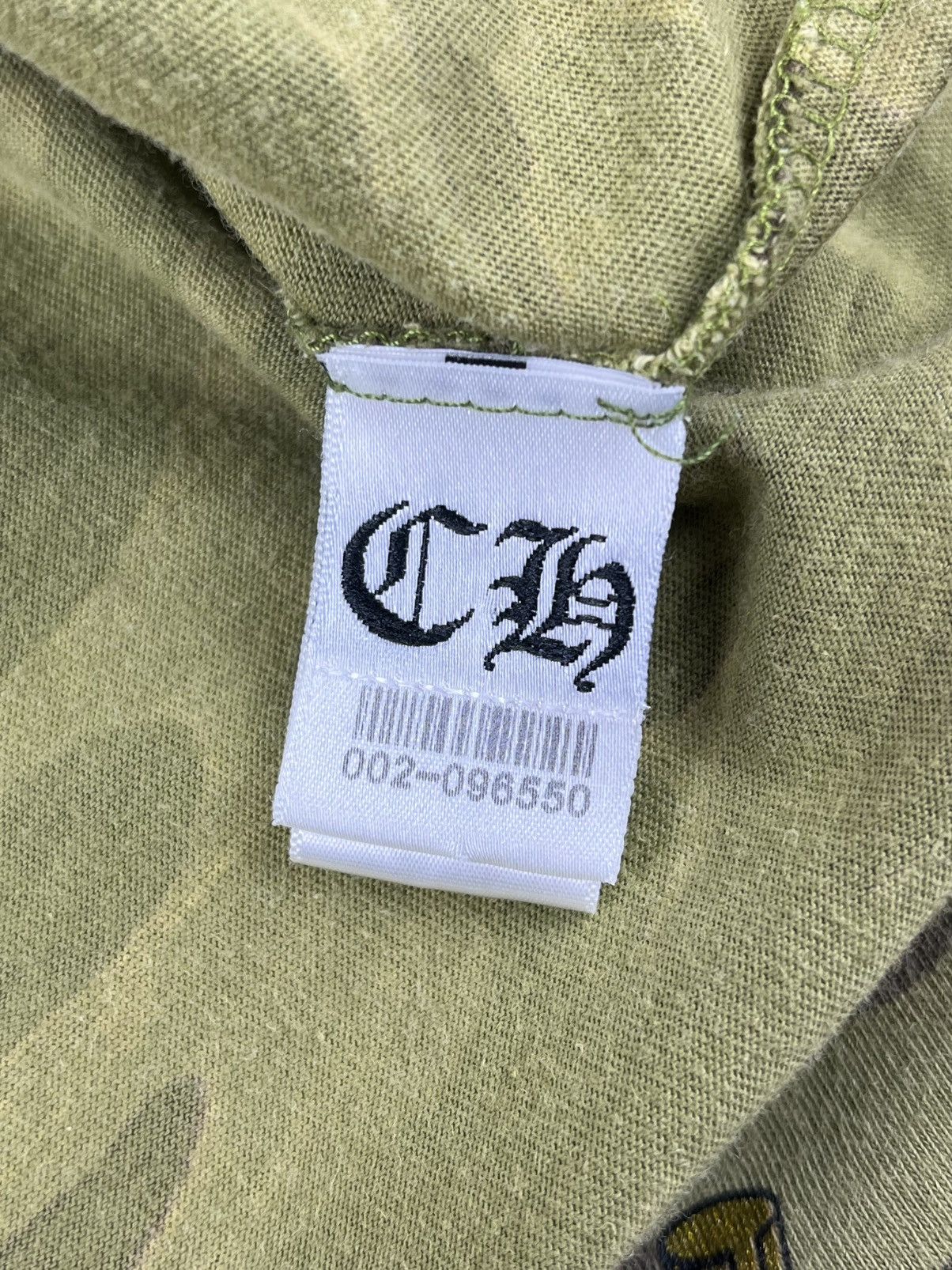 Chrome Hearts Chrome Hearts Vintage Gold Horseshoe Logo Camo Tshirt Size US XXL / EU 58 / 5 - 6 Thumbnail