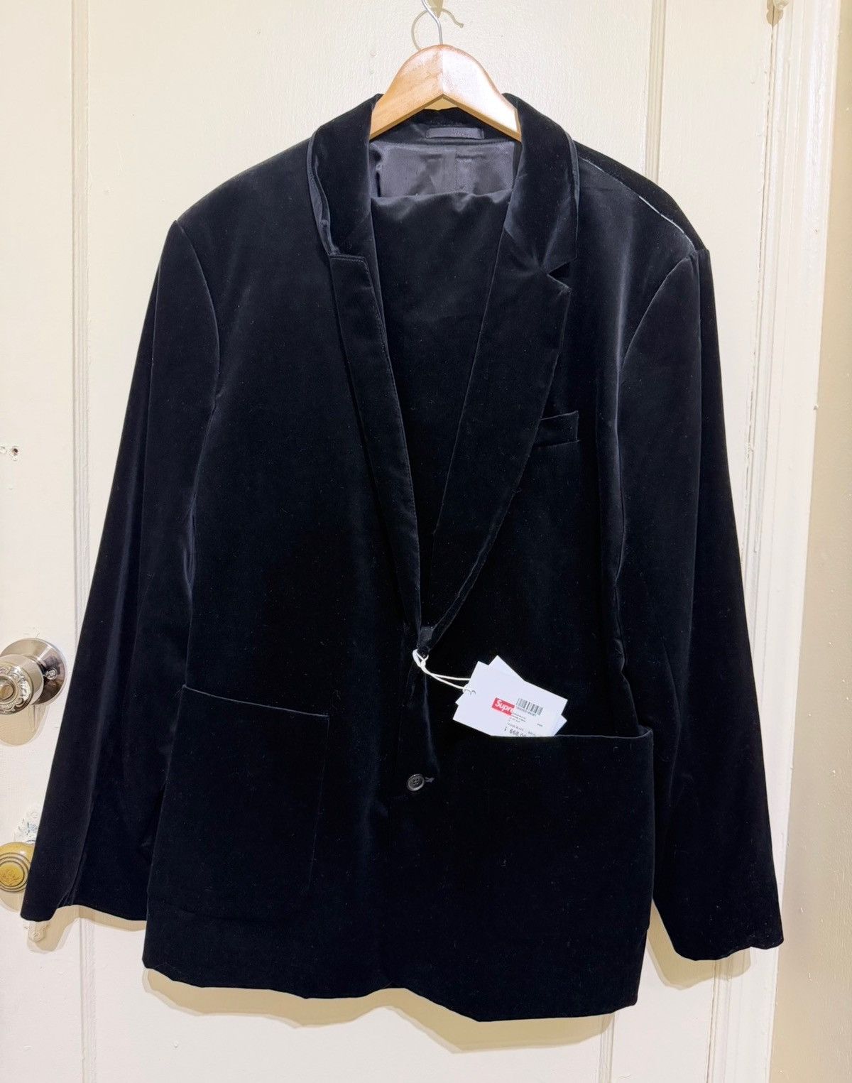 Supreme Supreme Pontoglio Velvet Suit TOP & BOTTOM FW23 Size 36R - 1 Thumbnail