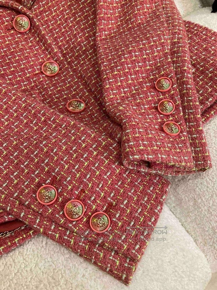Chanel Chanel Pastel glitter lapel lion head button jacket Size XXS / US 00 / IT 34 - 6 Thumbnail