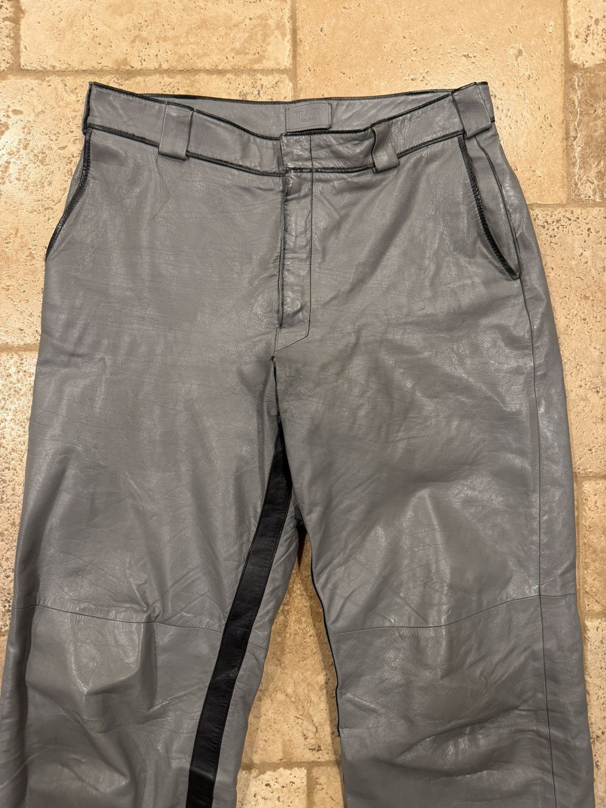 Prada Prada FW 2018 Gray Calfskin Leather Wide Side Stripe Pants Size US 33 - 8 Thumbnail