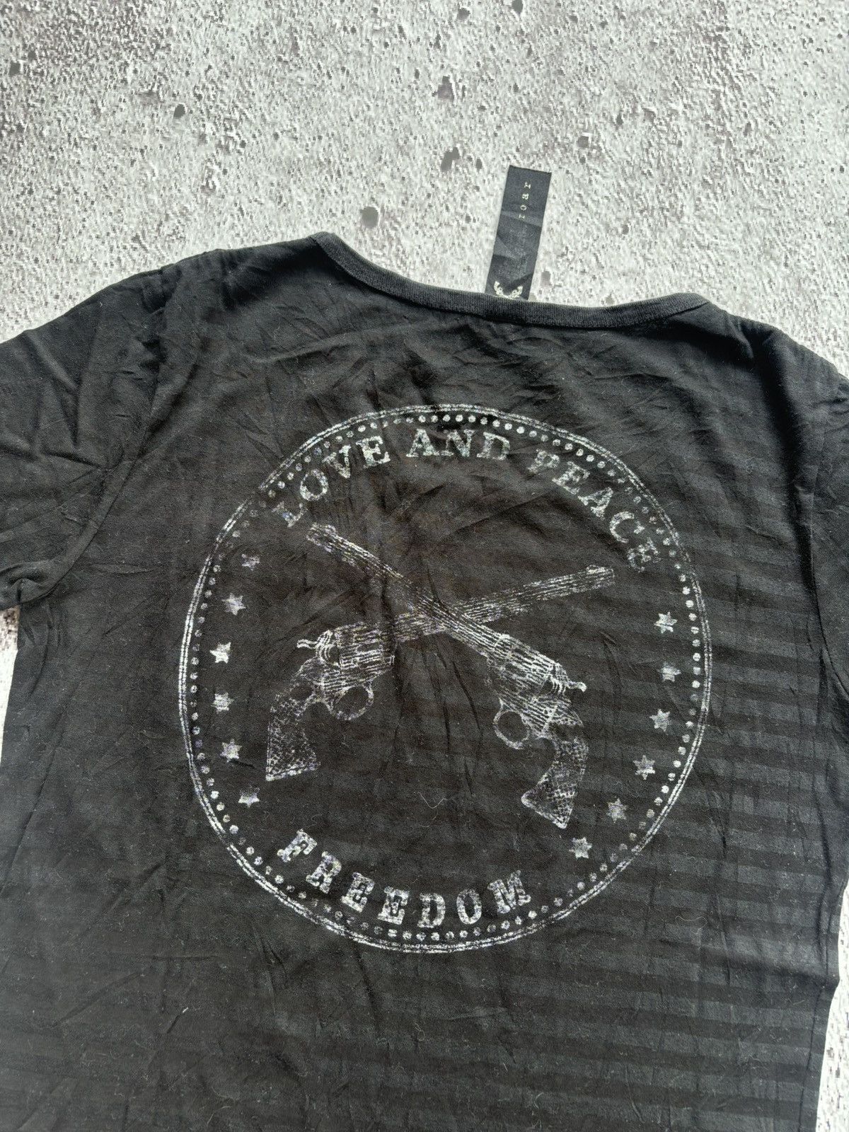 Roar Roar Love and Peace Predom Pocket tee Size US M / EU 48-50 / 2 - 6 Thumbnail