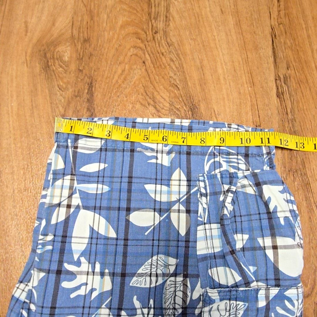 Other Plugg Cargo Shorts Blue Floral Plaid Pattern 34 Mens Shorts Size US 34 / EU 50 - 11 Thumbnail