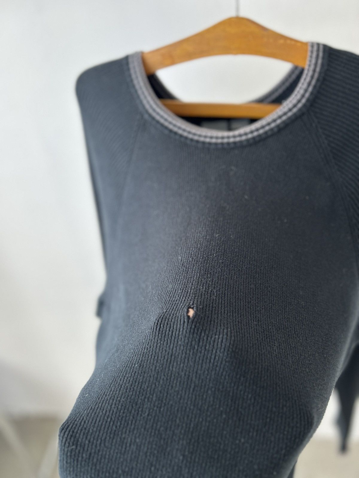 Giorgio Armani giorgio armani emblem sweater Size US M / EU 48-50 / 2 - 3 Thumbnail