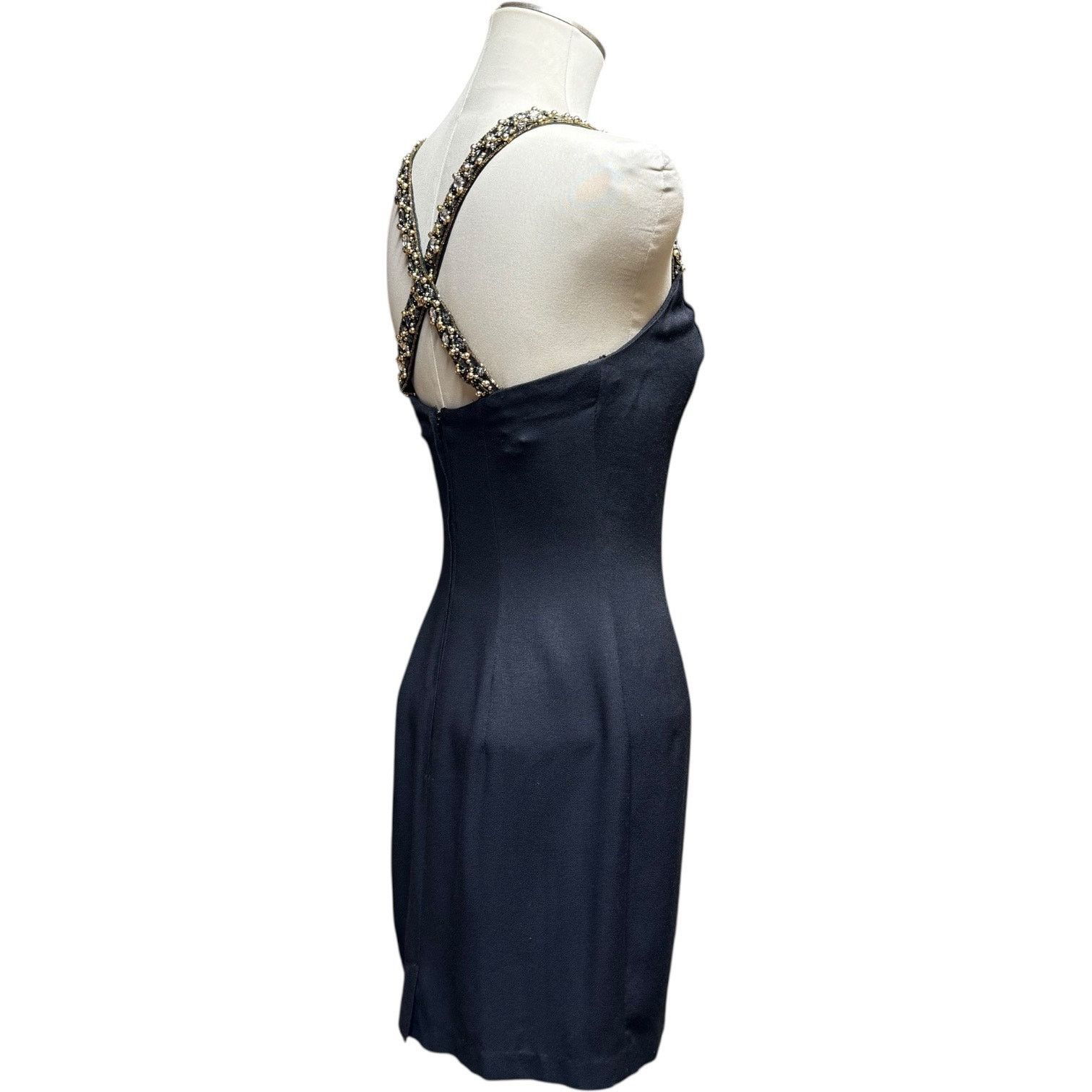 gunne sax black dress Vintage Jessica McClintock Pearl detail Formal Prom 5/6 while the dark palette adds a modern Gunne Sax By Jessica McClintock