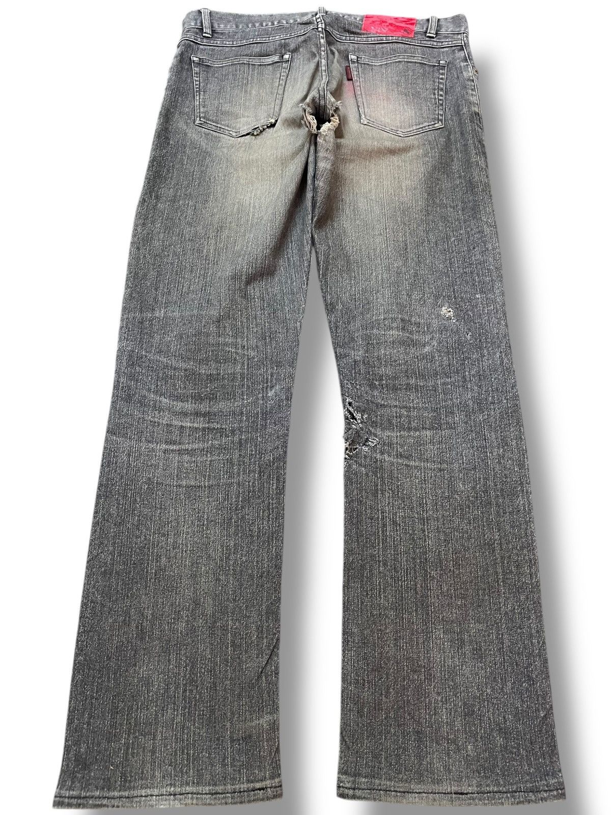 Burberry Vintage Burberry Black Label Mudwash Distressed Denim Size US 33 - 5 Thumbnail