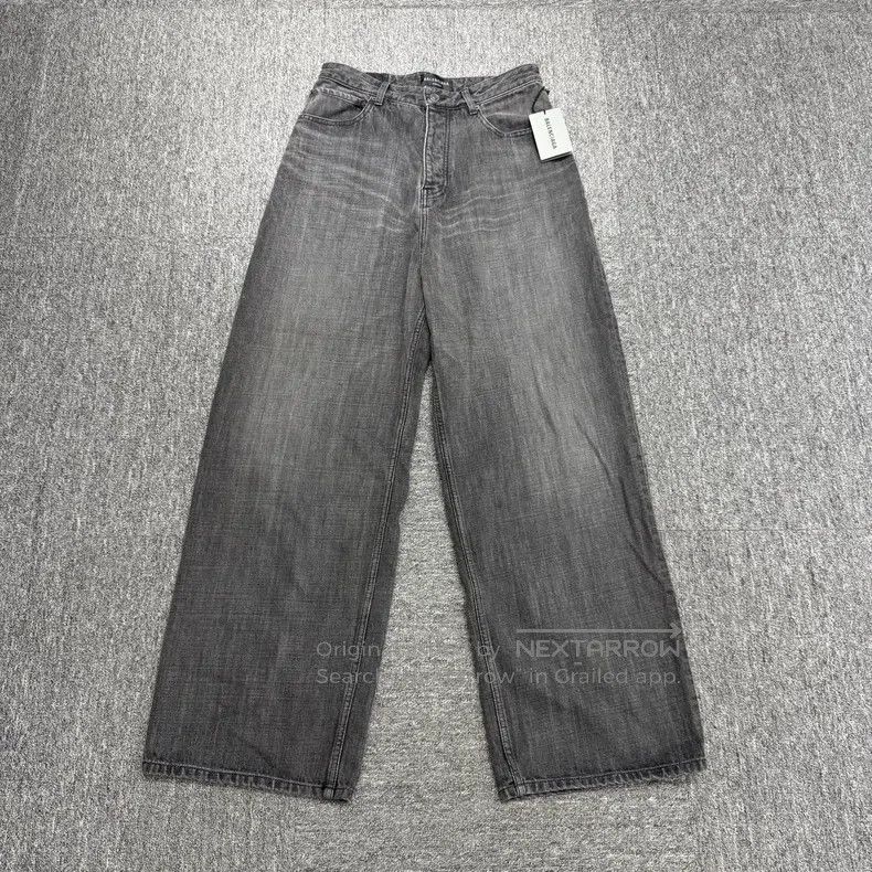 Balenciaga Balenciaga size XS Washed distressed denim pants Size US 27 - 1 Thumbnail