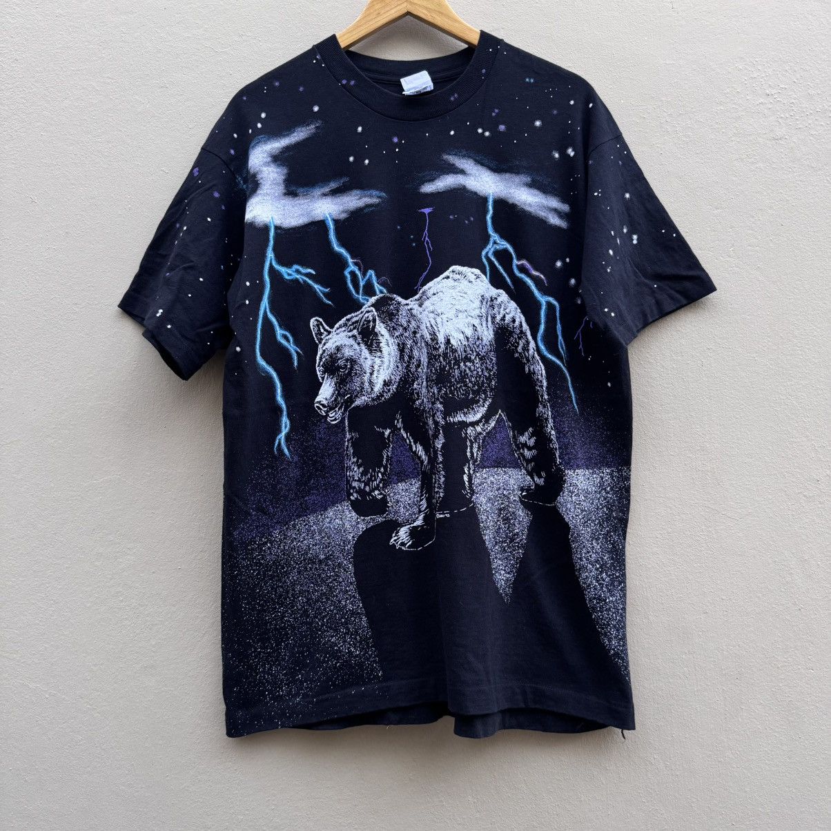 Vintage Vintage american thunder bear 90s tee Size US XL / EU 56 / 4 - 1 Thumbnail