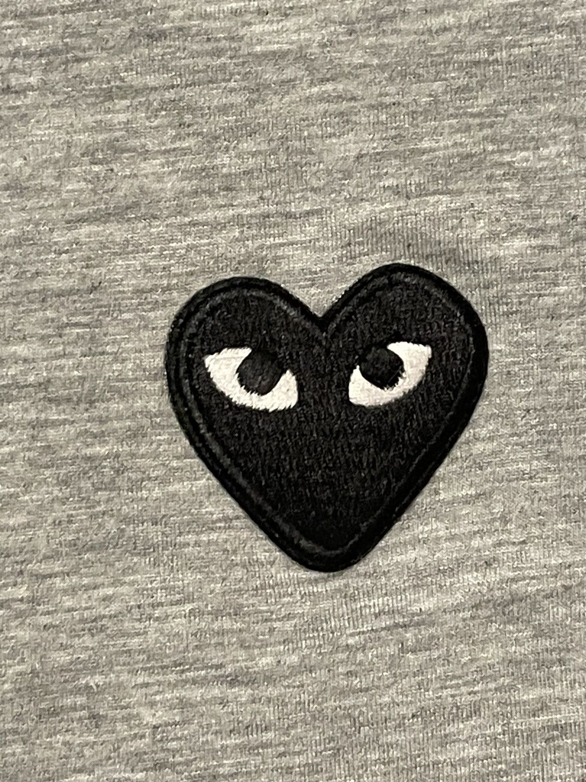 Comme des Garcons Comme Des Garçons Play TShirt (Grey) Size US XL / EU 56 / 4 - 3 Thumbnail