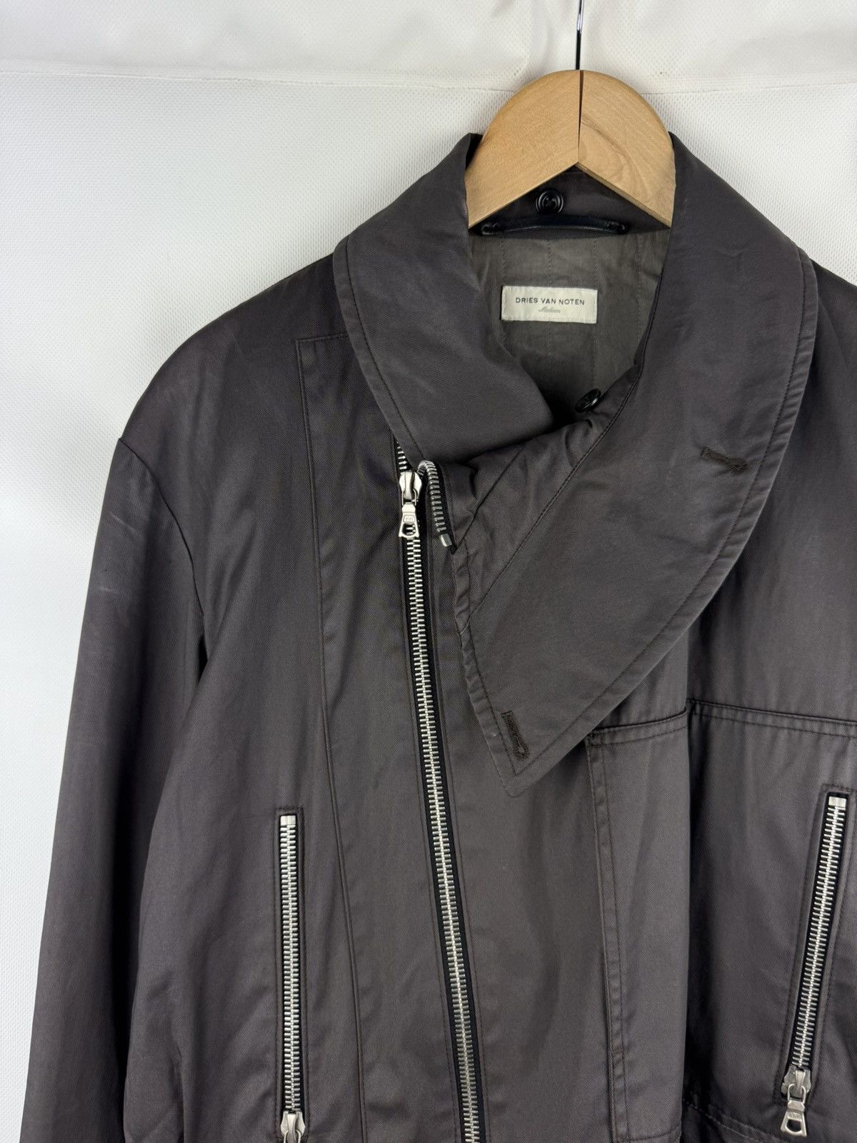 Dries Van Noten Dries Van Noten Crop Belted Assymetrical Collar Biker Jacket Size US M / EU 48-50 / 2 - 2 Thumbnail