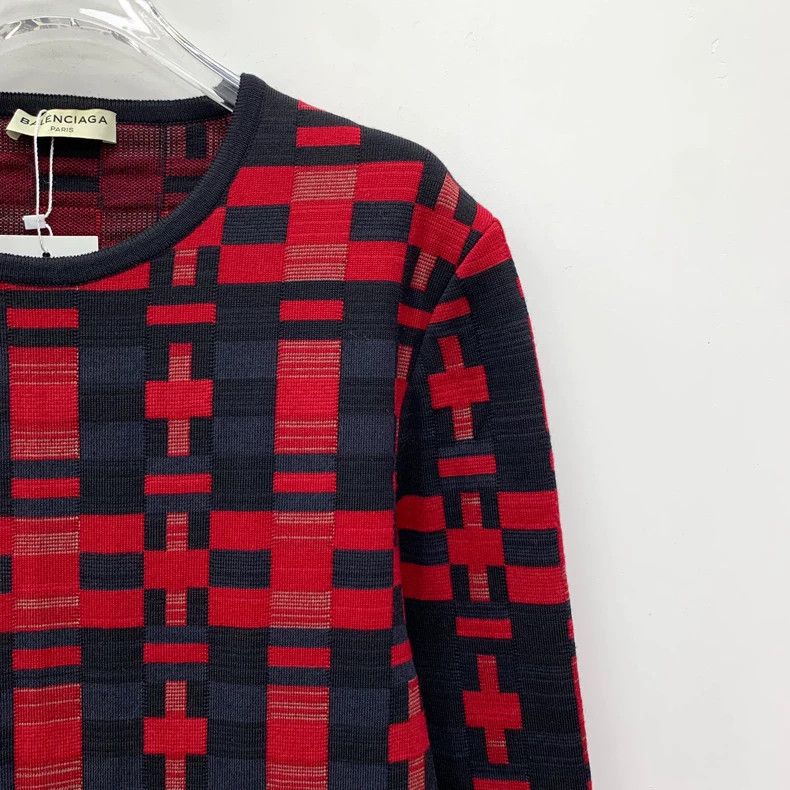 Balenciaga Balenciaga Color-block fine-check wool crewneck long-sleev Size US S / EU 44-46 / 1 - 3 Thumbnail