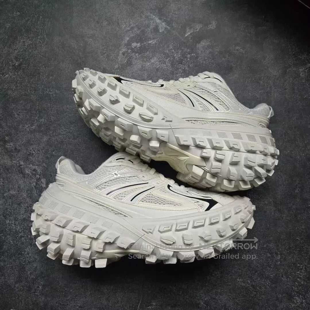 Balenciaga balenciaga defender black and white sneakers. Size US 7.5 / EU 40-41 - 8 Thumbnail