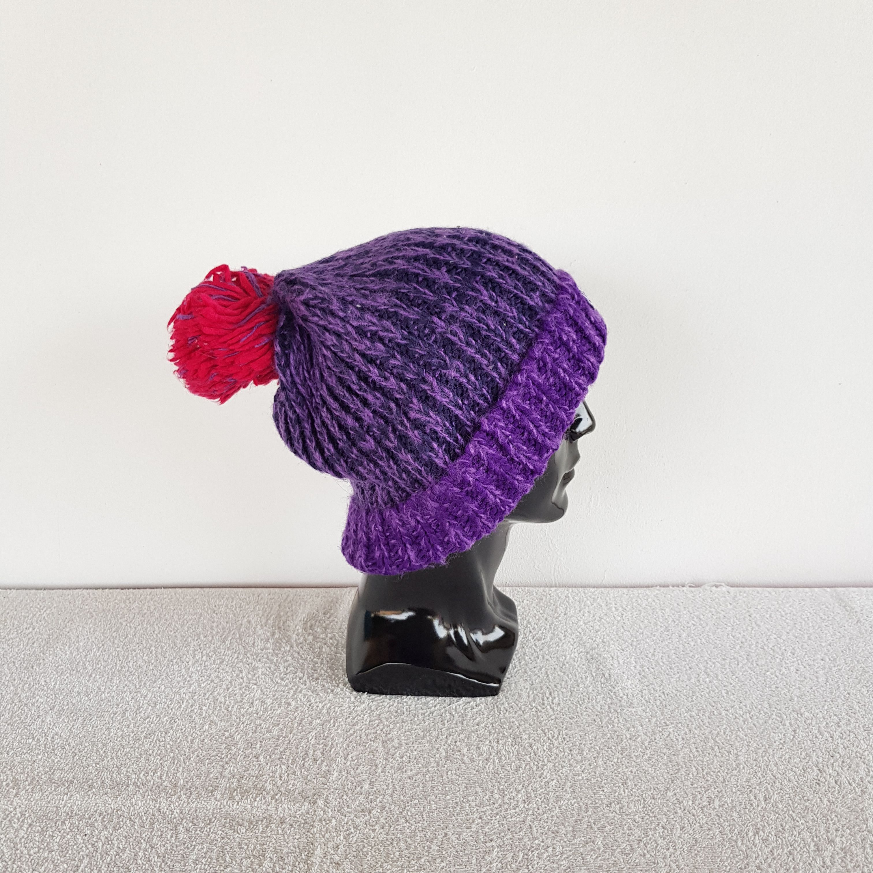 Japanese Brand Vintage Ampersand Beanie Y2K Pom Pom Knit Snow Caps Hats Size ONE SIZE - 3 Thumbnail